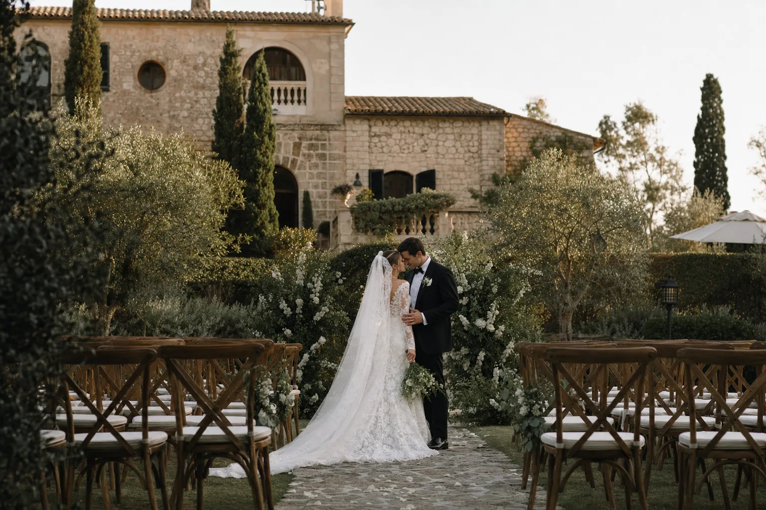 Outdoor ceremony at a Spanish destination wedding venue