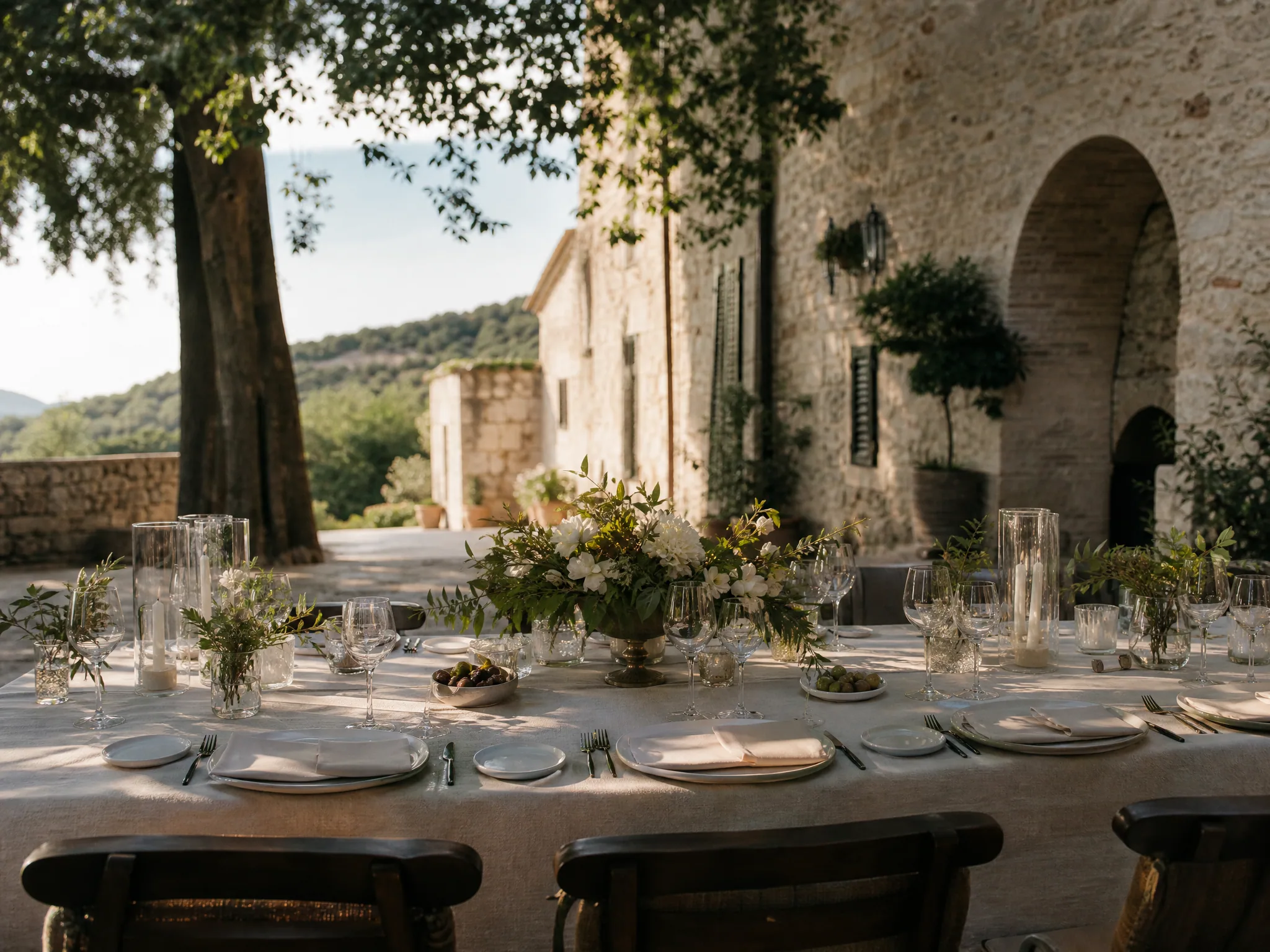 Luxury wedding detail: Meal Planning for Extended Coverage Days