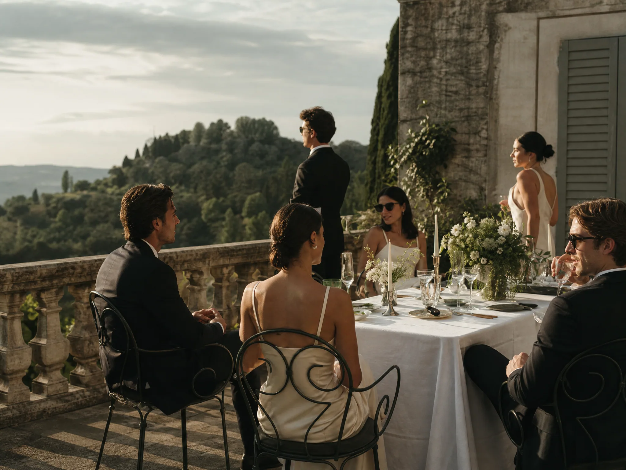 Wedding reception detail: Choose a getting-ready space that works for people and camera