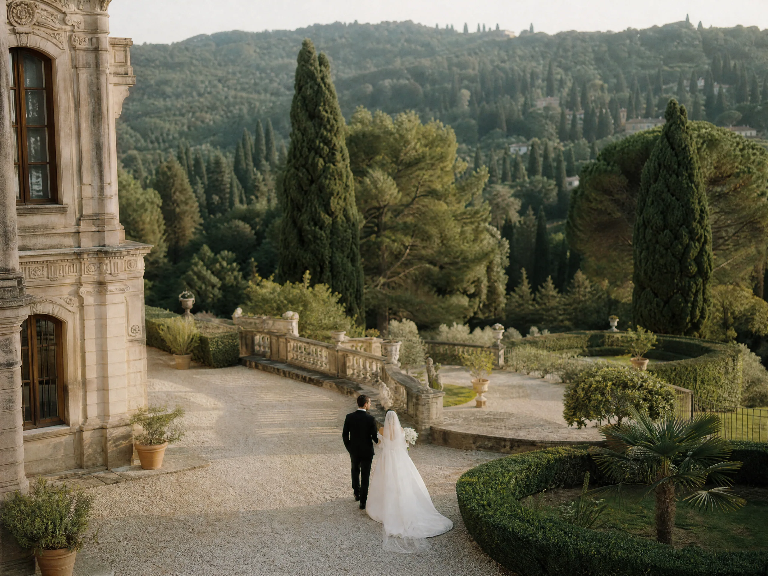 Luxury wedding detail: Map National Holidays Before You Fall in Love With a Weekend