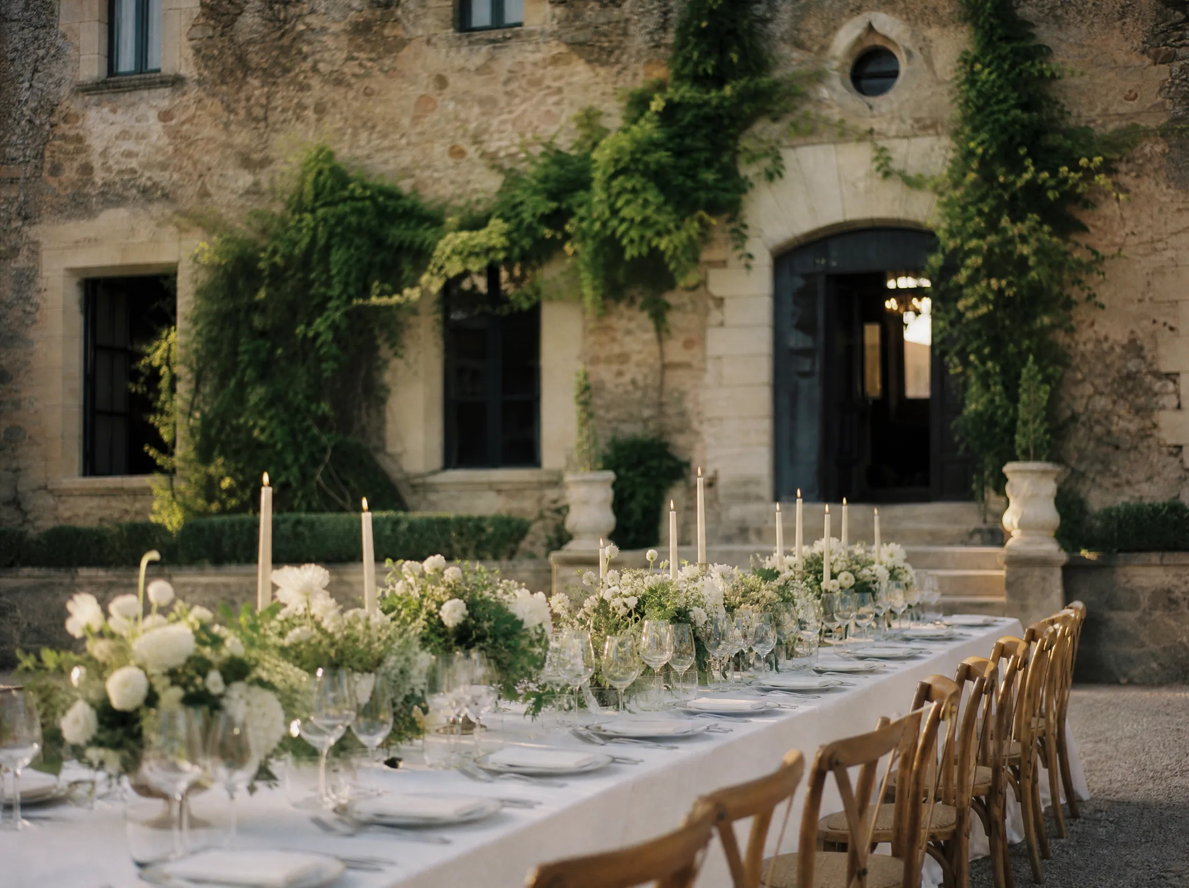 Luxury wedding detail: Build a compact kit that actually gets used