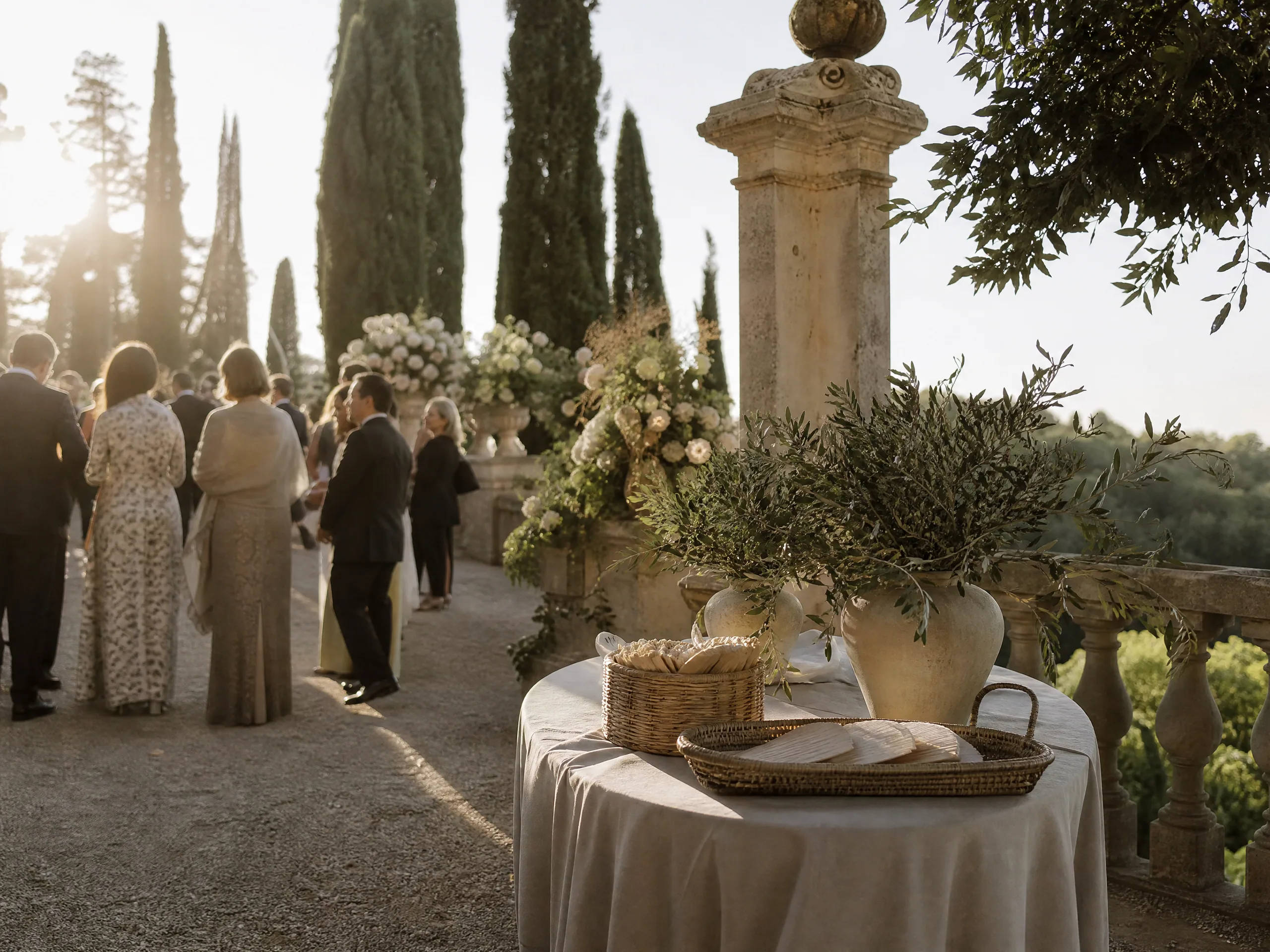 Wedding ceremony in Spain: Place stations where guests naturally pause