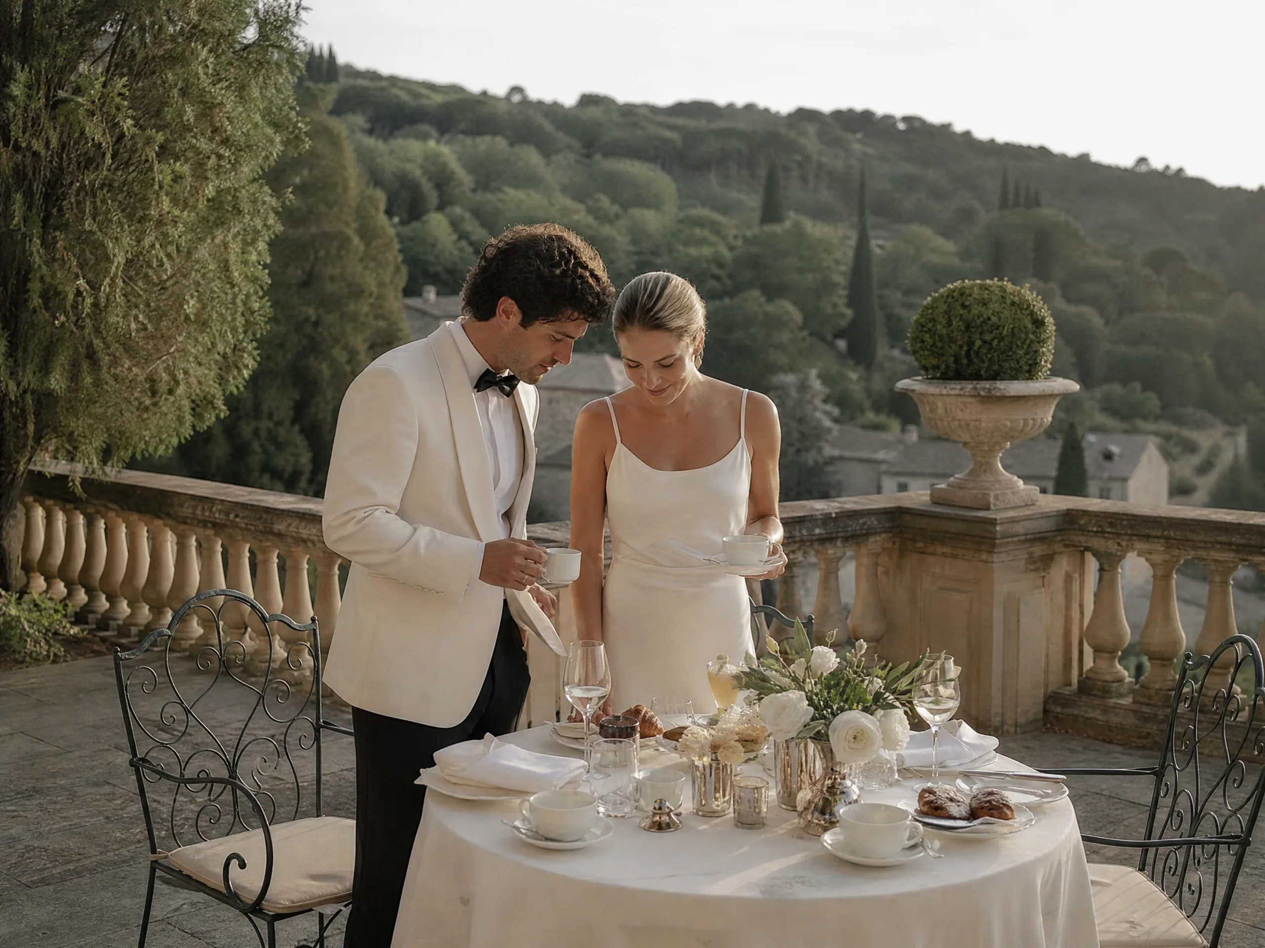Wedding reception detail: Negotiate late check-out where it actually reduces chaos