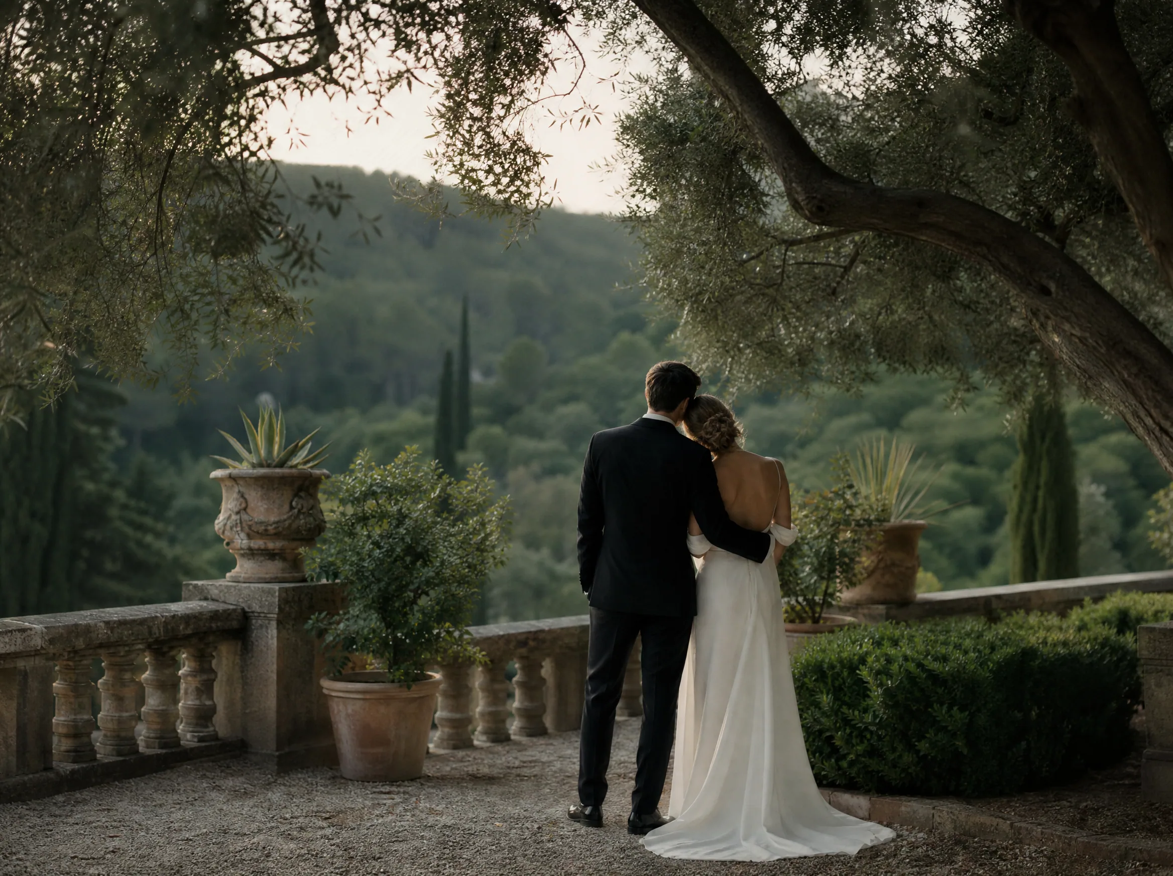 Destination wedding in Spain: Protect deposits with a pre-arrival condition plan