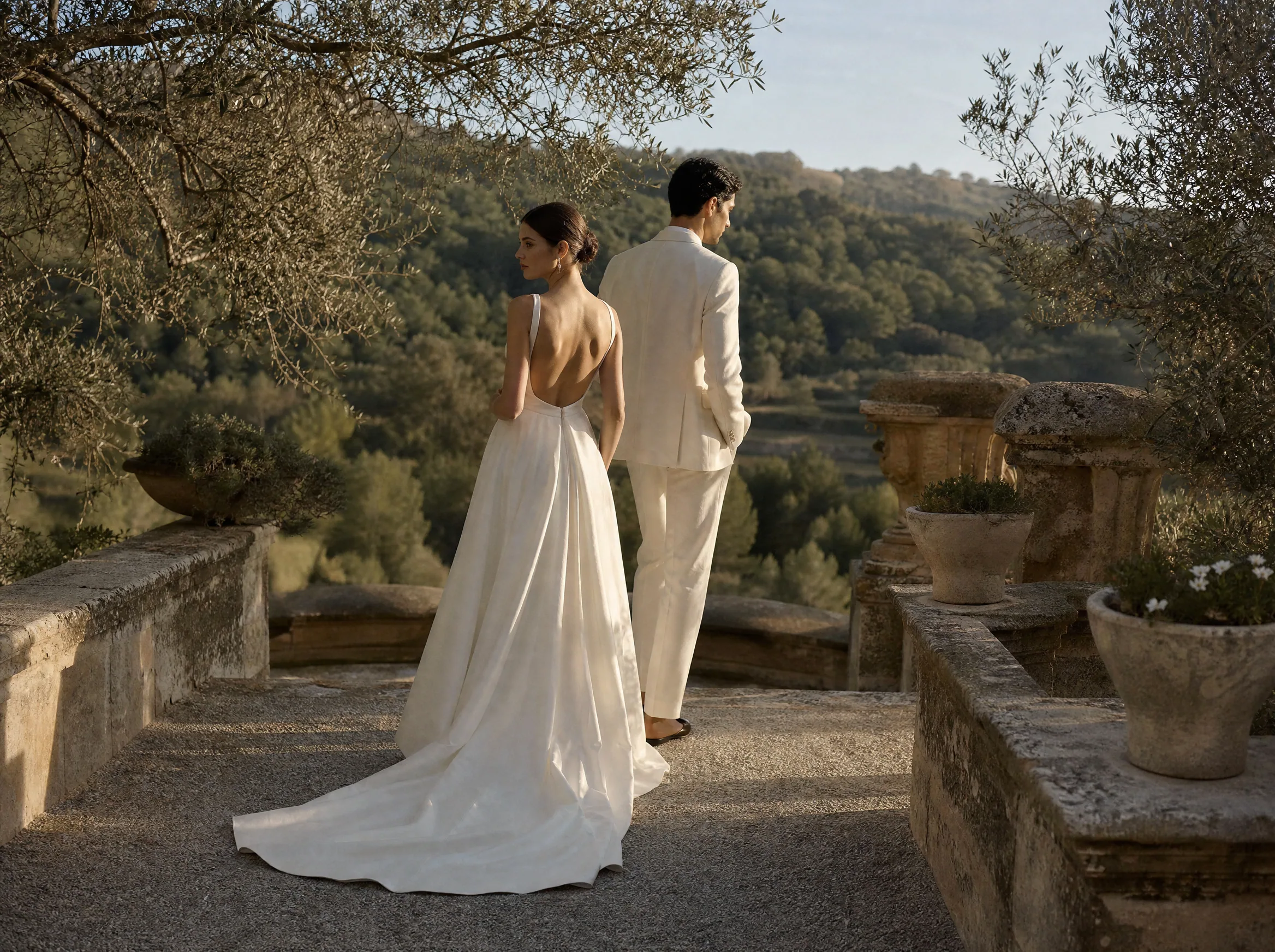 Destination wedding in Spain: Brief guests on attire, shoes, and motion comfort
