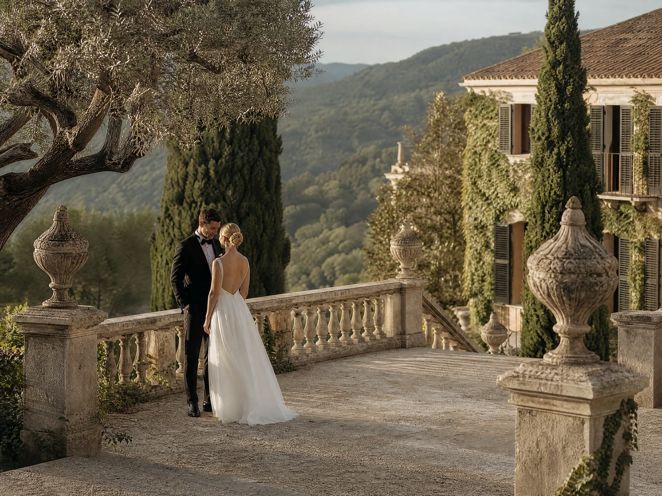 Destination wedding in Spain: Communicating with Vendors