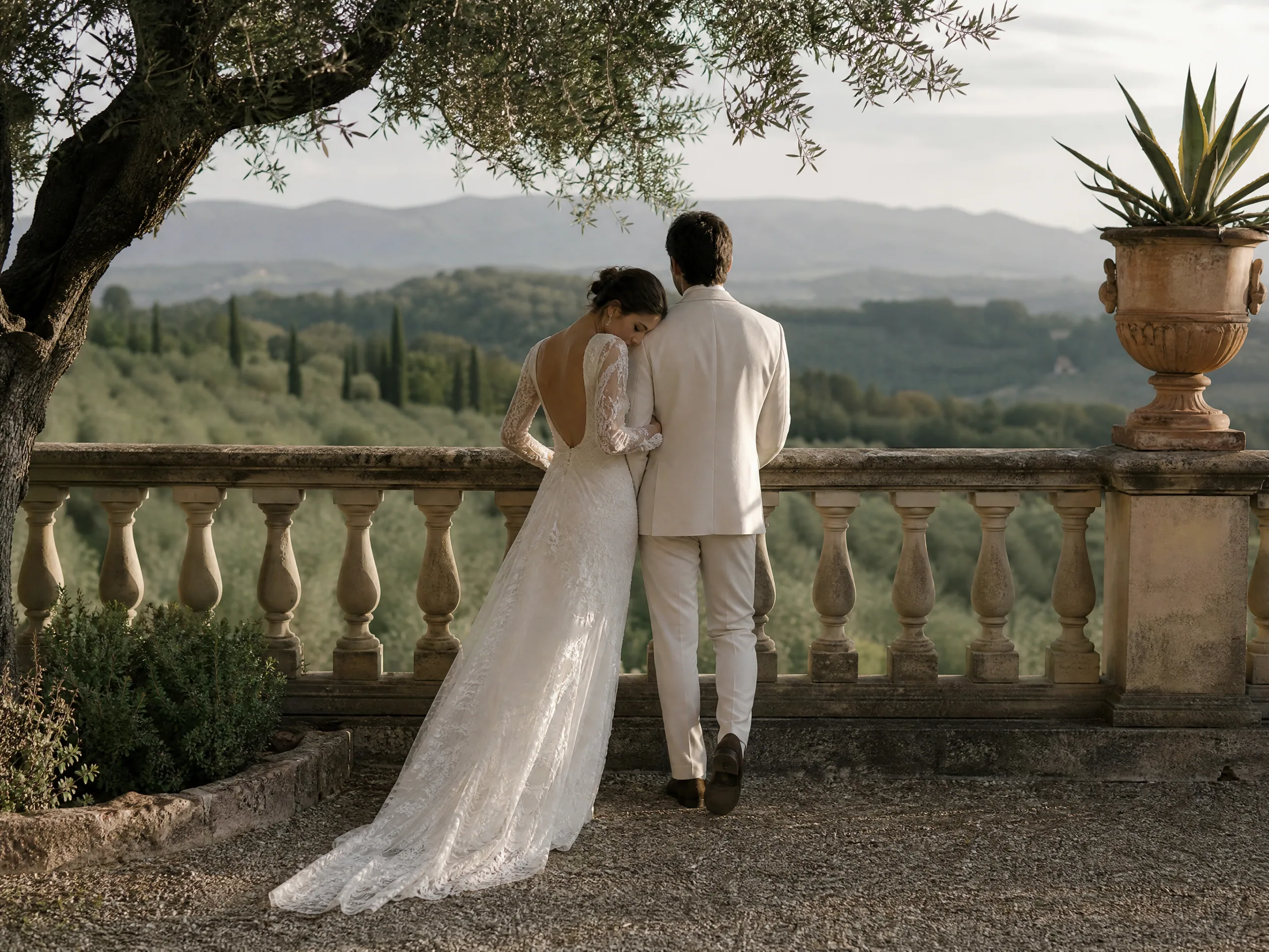 Destination wedding in Spain: Villa, finca, and Airbnb-style stays still need a plan