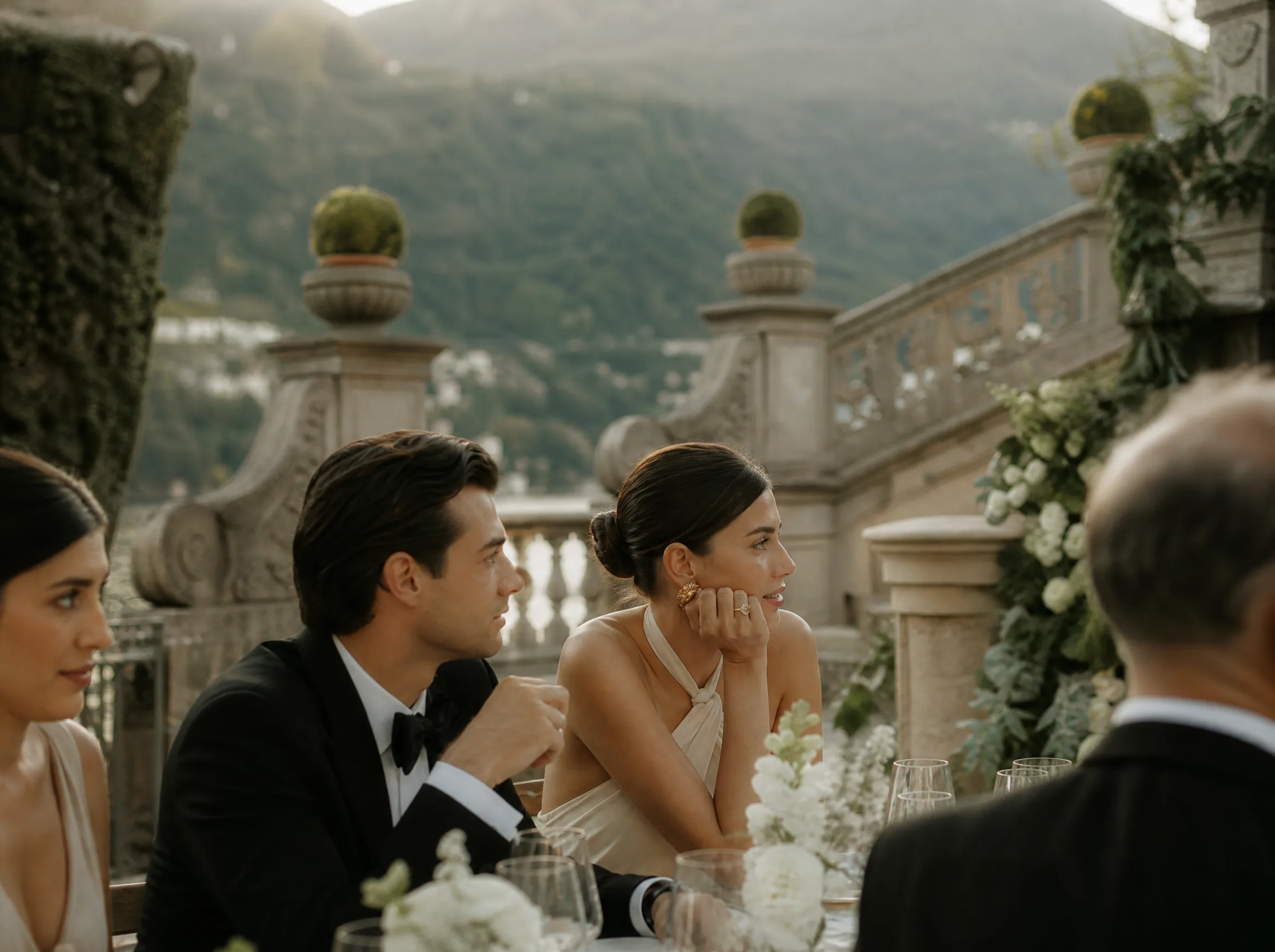 Wedding reception detail: Choose salons by location, not only by Instagram
