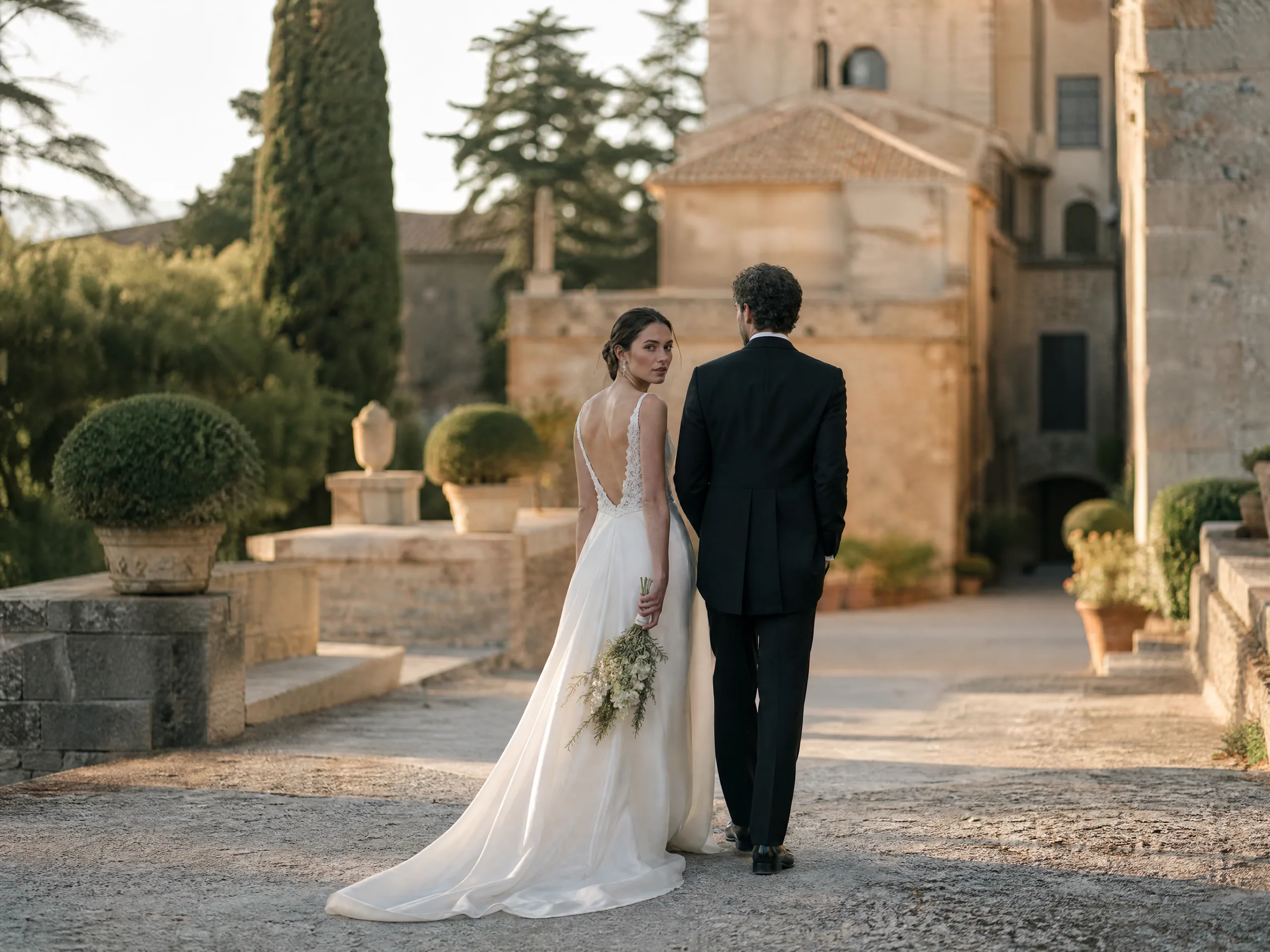 Destination wedding editorial: Why app assumptions fail for Spain wedding weekends