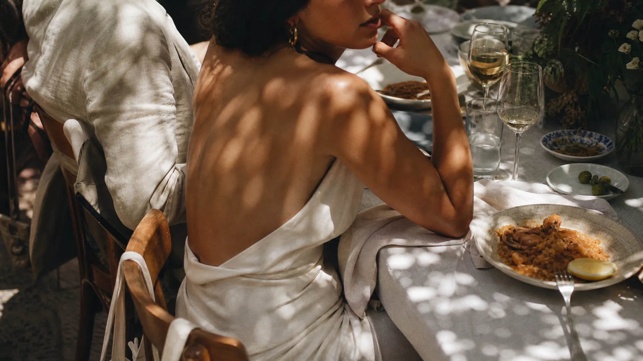 Guest Spanish Menú del Día Lunch Windows Between Destination Wedding Events