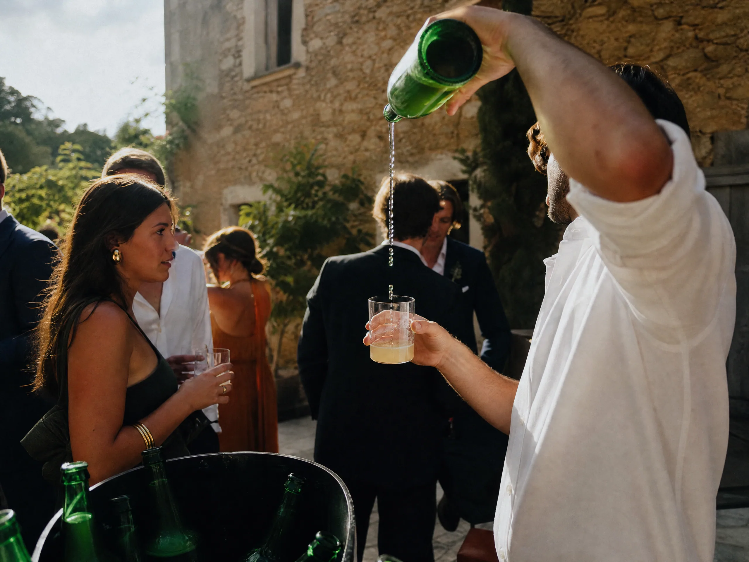Wedding ceremony in Spain: Design the station like a vendor, not a self-serve cooler