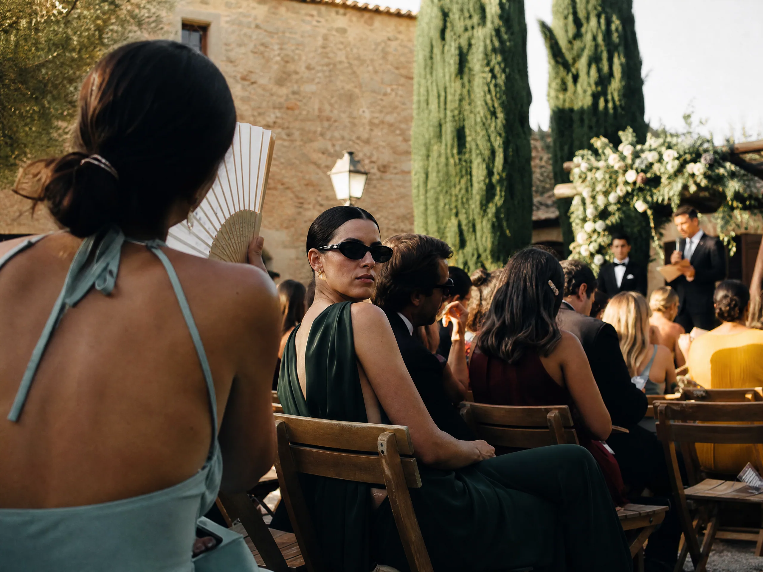 Wedding ceremony in Spain: Book early: fare windows that matter