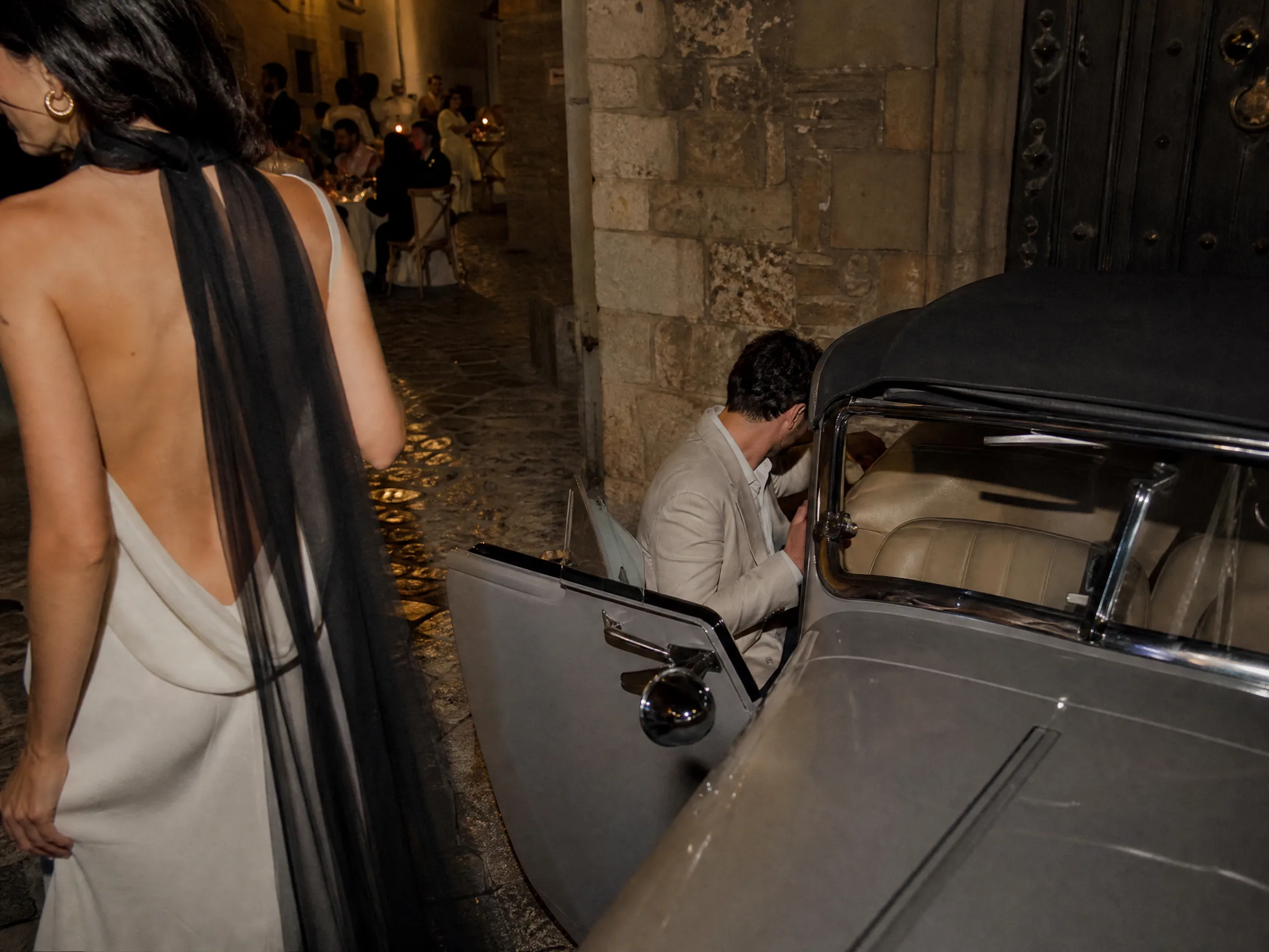 Wedding reception detail: List which wedding cities need a ZBE check