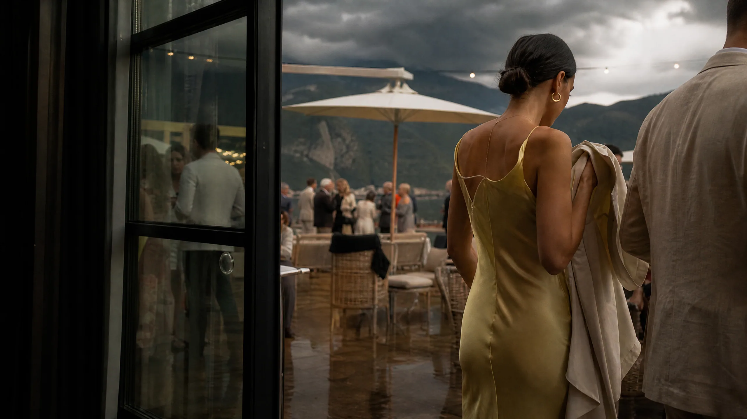 Guest Rain Plan Messaging for Outdoor Destination Weddings in Spain