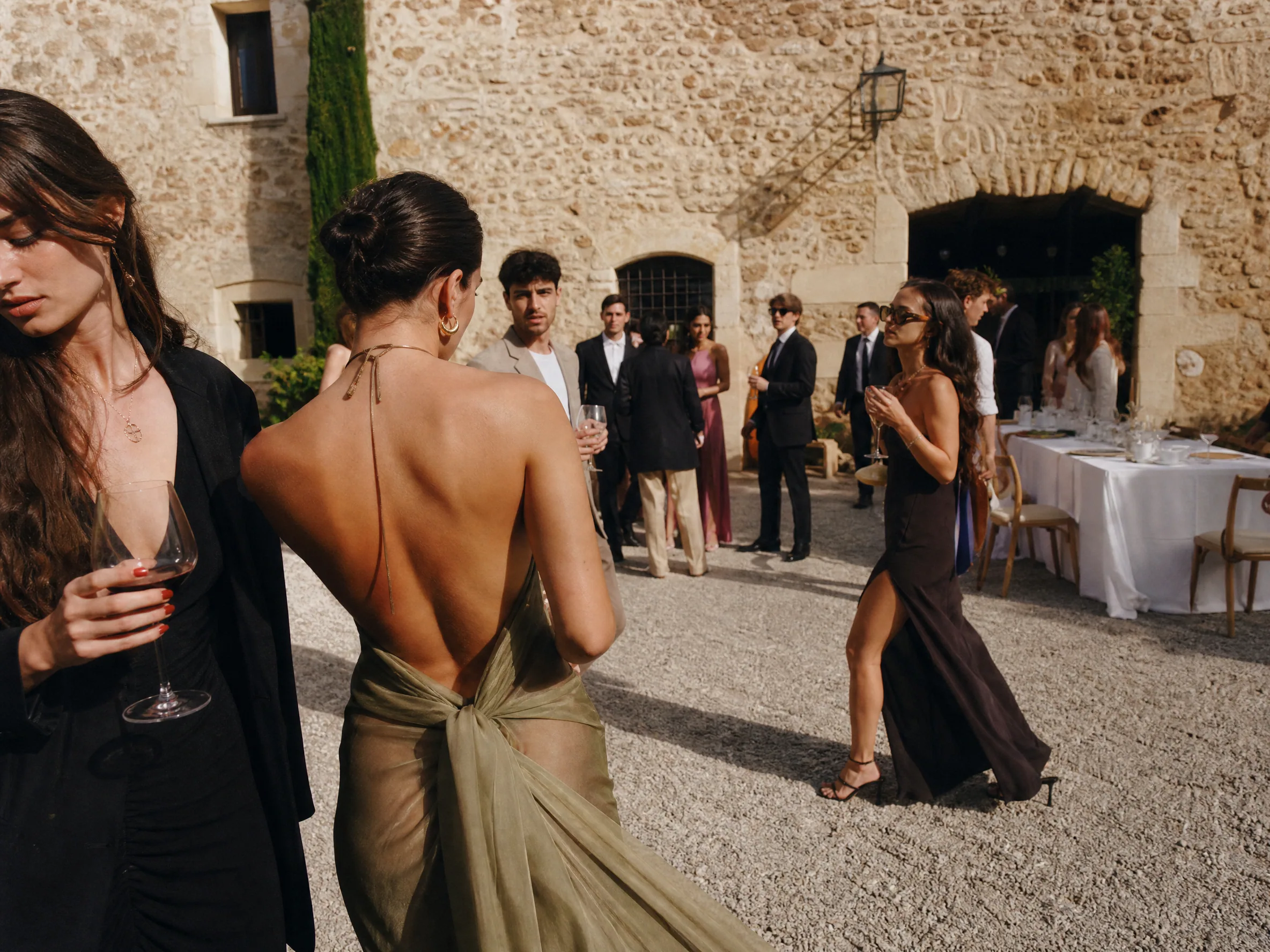 Wedding ceremony in Spain: Stations, terminals, and finding the right bay
