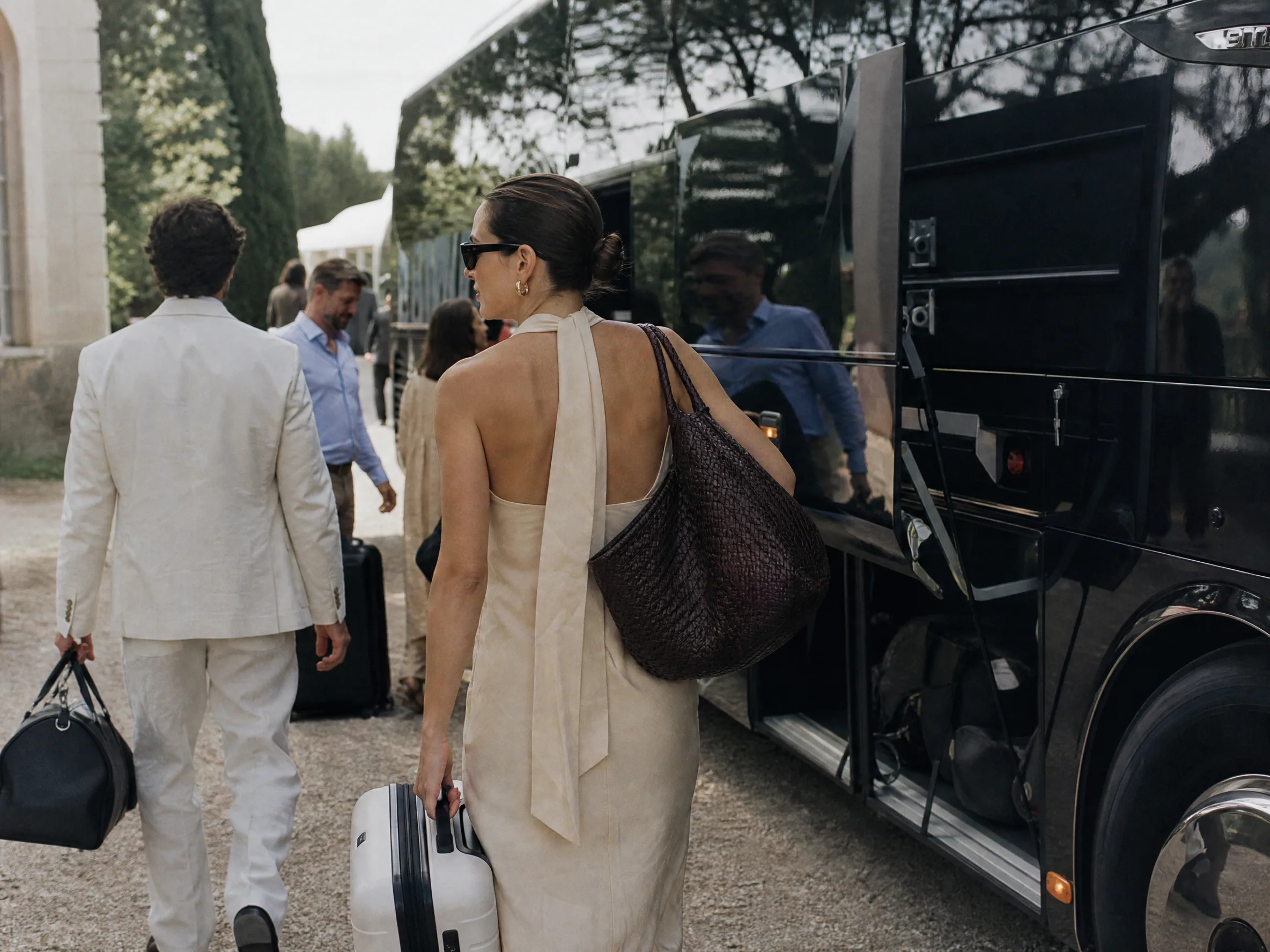 Destination wedding in Spain: Booking windows, seat types, and flexible fares