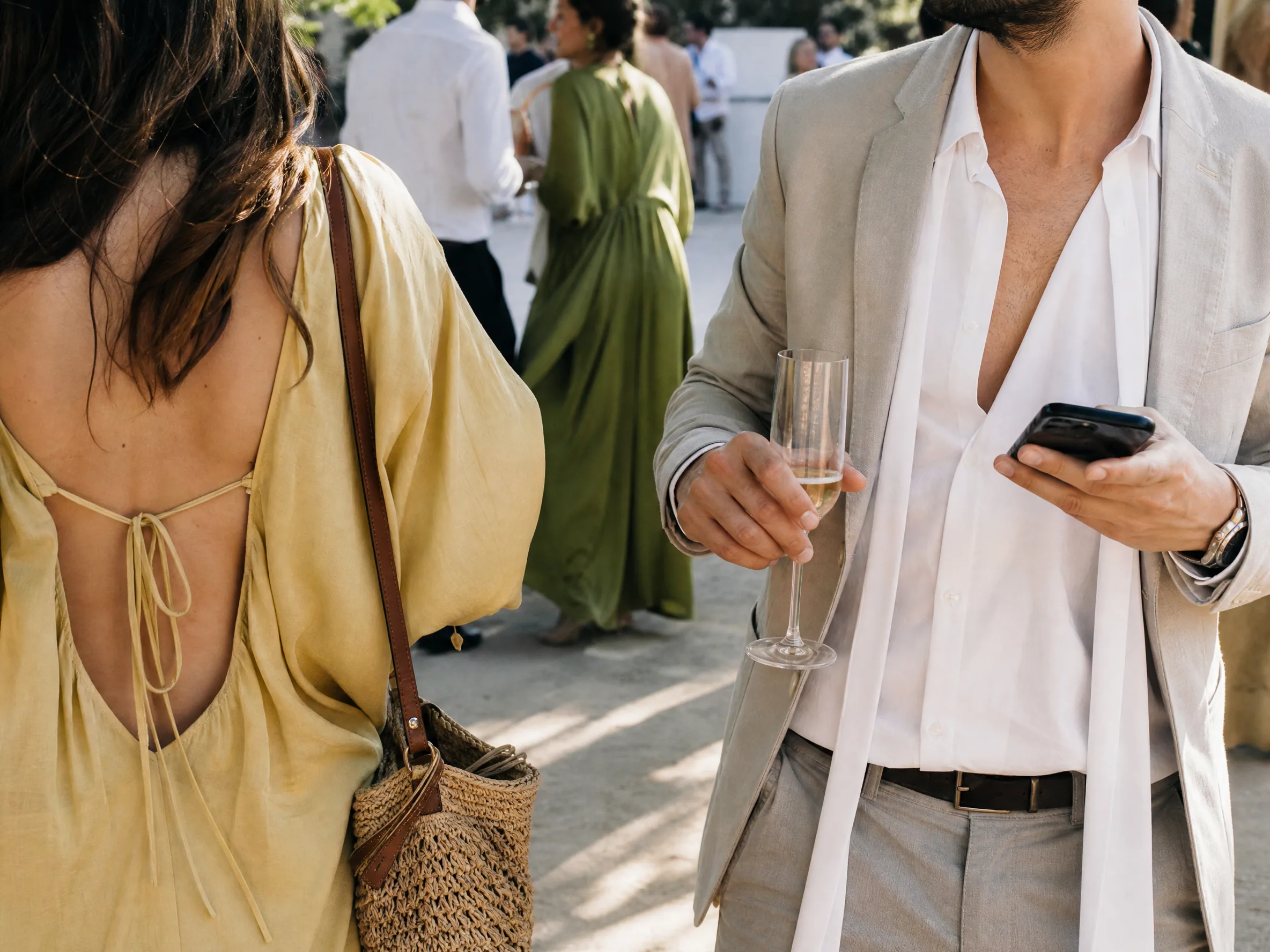 Destination wedding editorial: Understanding Unplugged Weddings