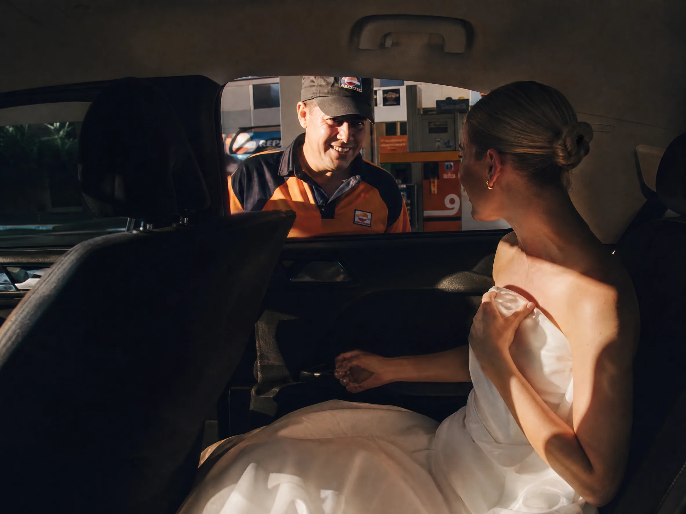 Guest Spanish Rental-Car Lleno a Lleno Fuel Policy and Petrol Station Types for Destination Weddings