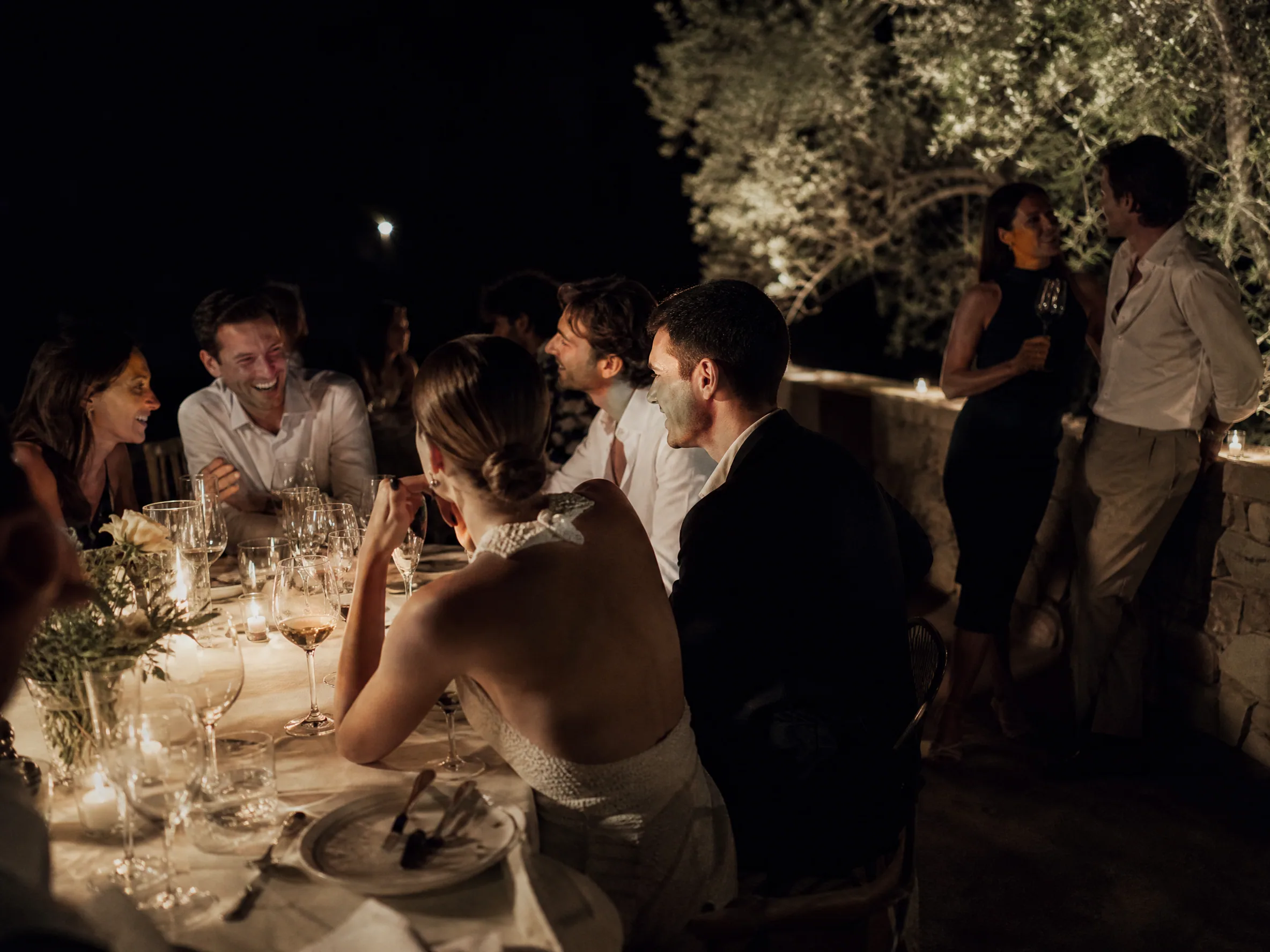 Destination wedding in Spain: Creating a Memorable Evening