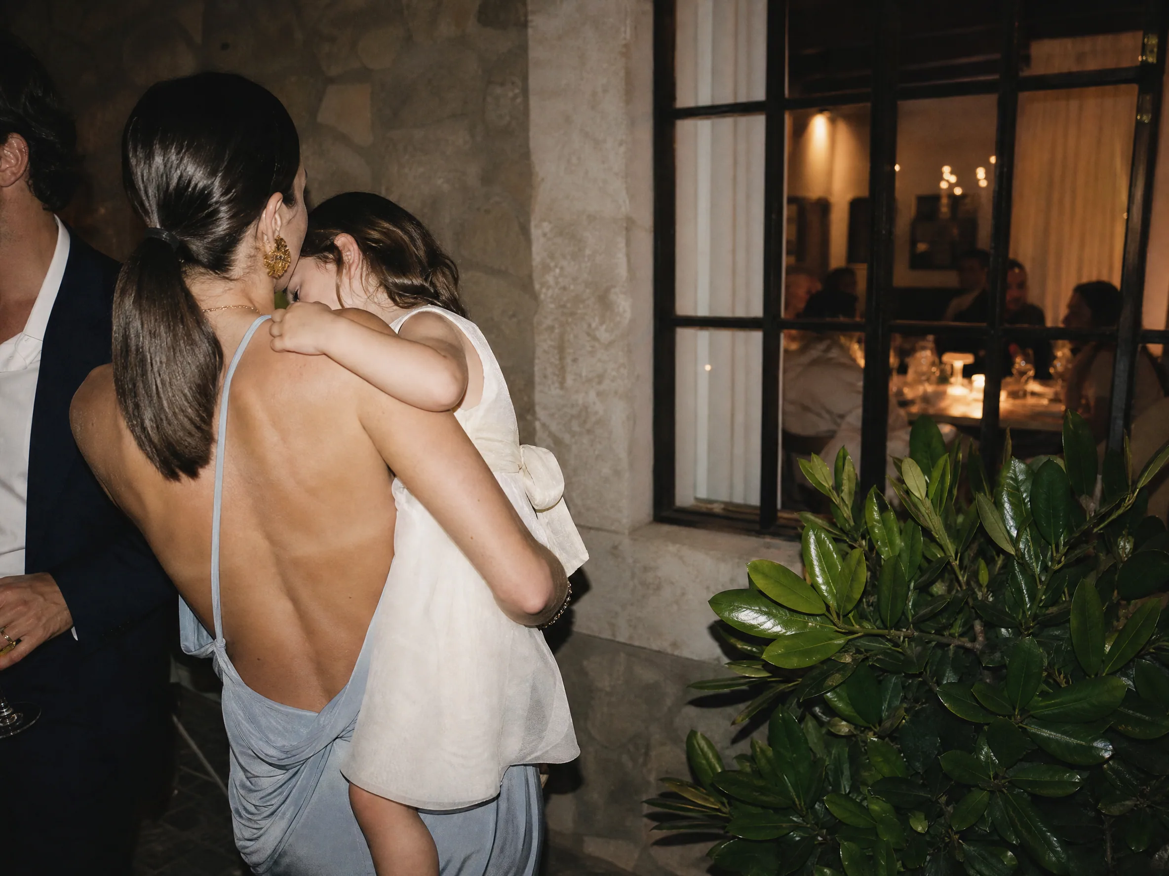 Luxury wedding detail: Decide Early: Kids Welcome, Limited, or Adults-Only Windows