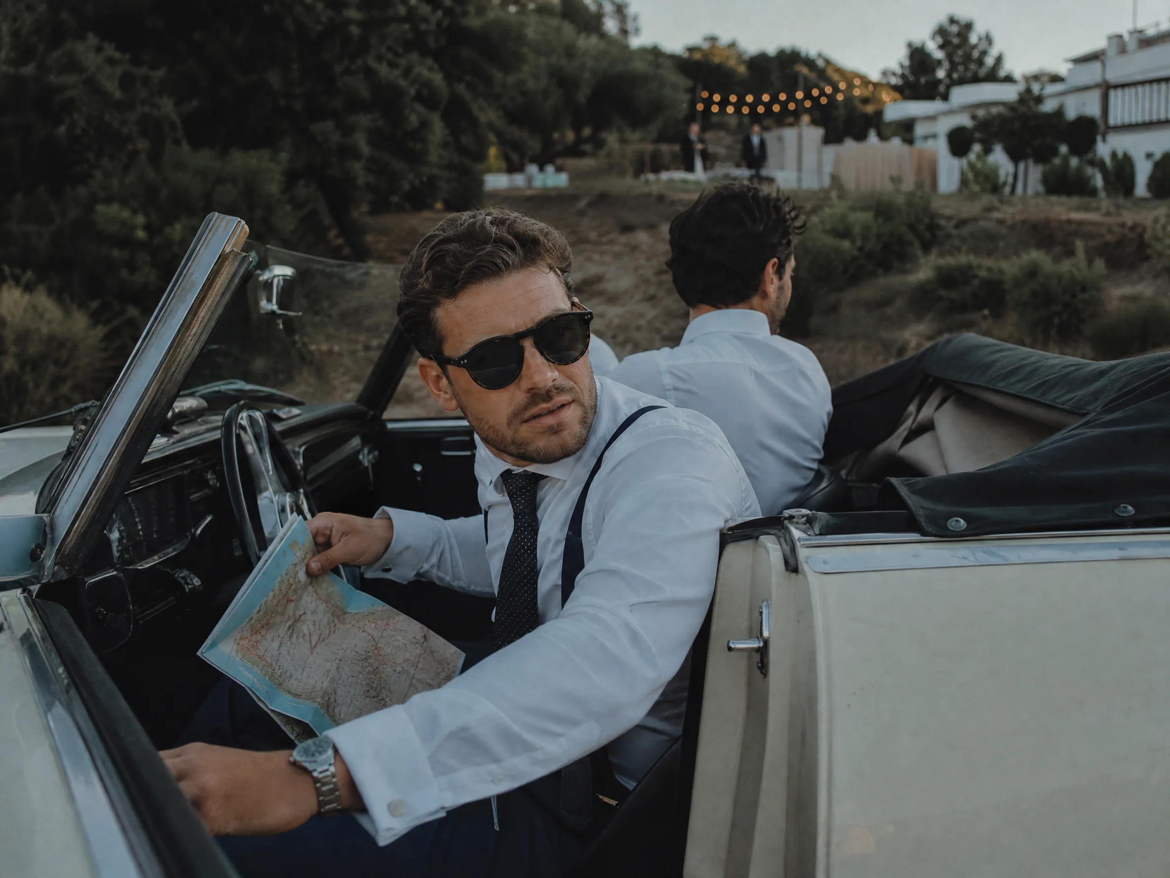 Luxury wedding detail: Fixed Radars, Mobile Units, and Average-Speed Sections