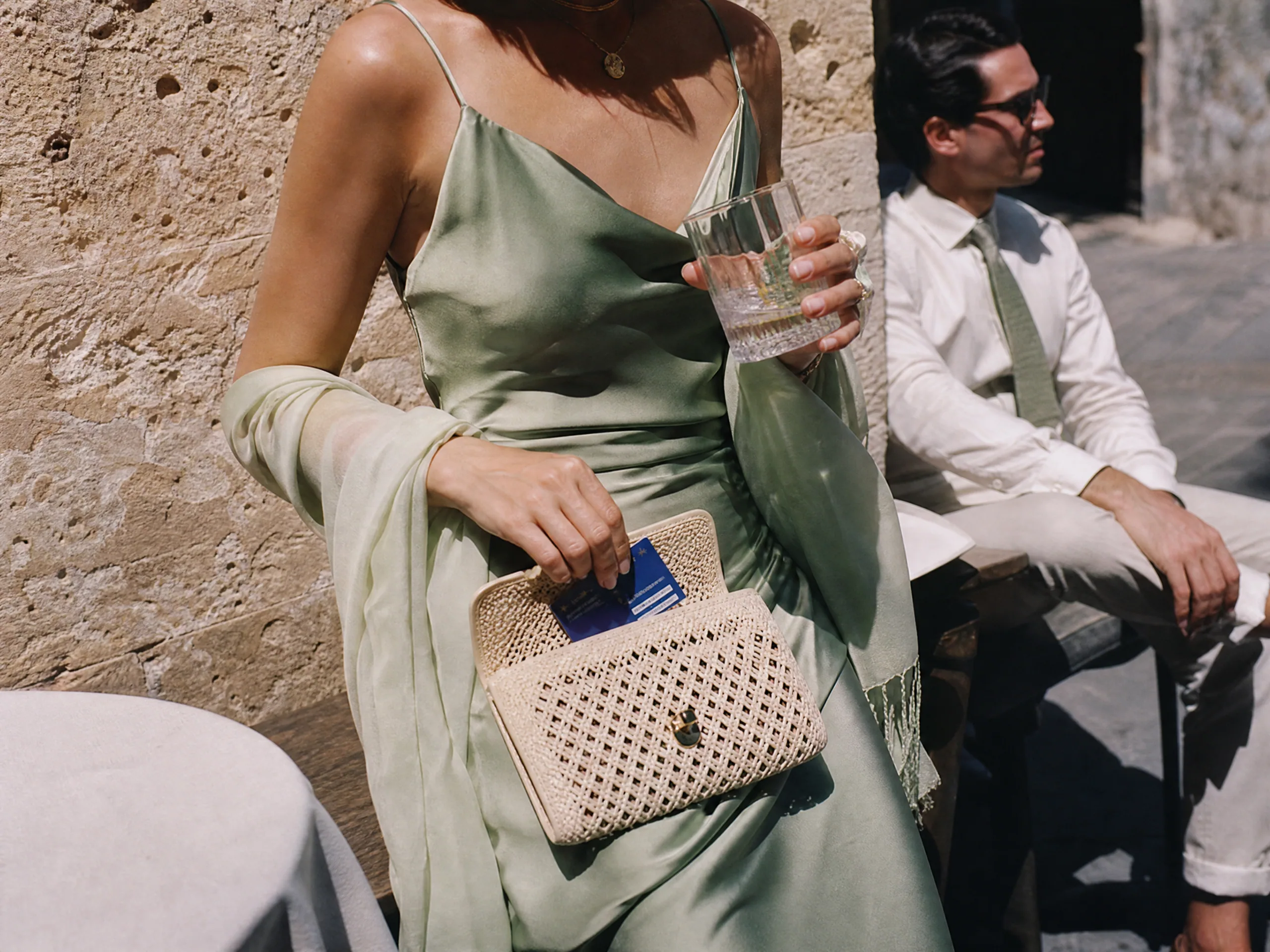 Luxury wedding detail: Tarjeta Sanitaria Europea: Who Should Carry EHIC or GHIC