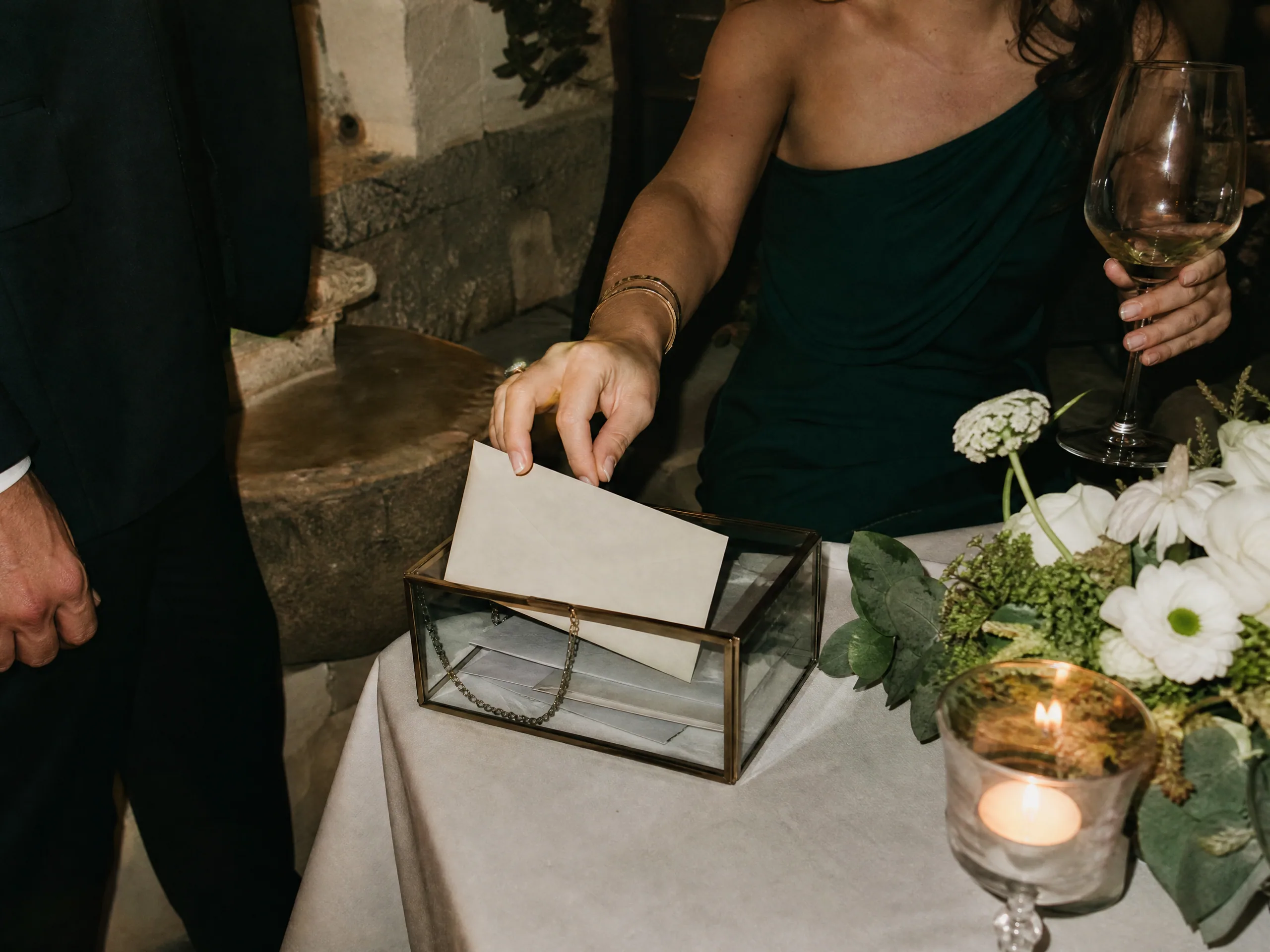 Wedding reception detail: Where Guests Should Leave the Envelope on the Day