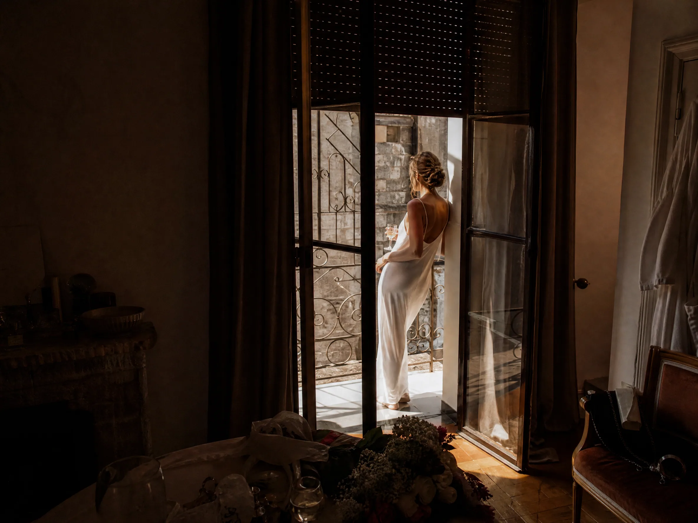 Luxury wedding detail: Persiana vs Cortina vs Estor