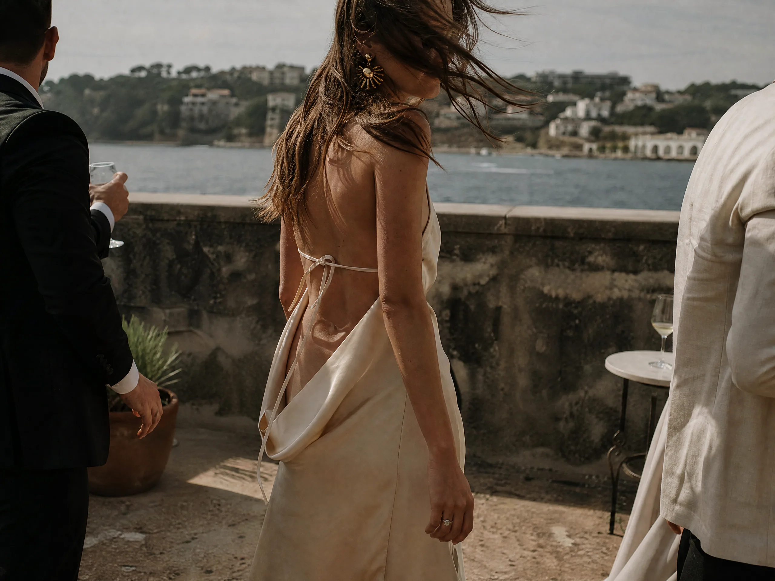 Costa Brava Wedding Videography: Light, Wind, and Ceremony Timing