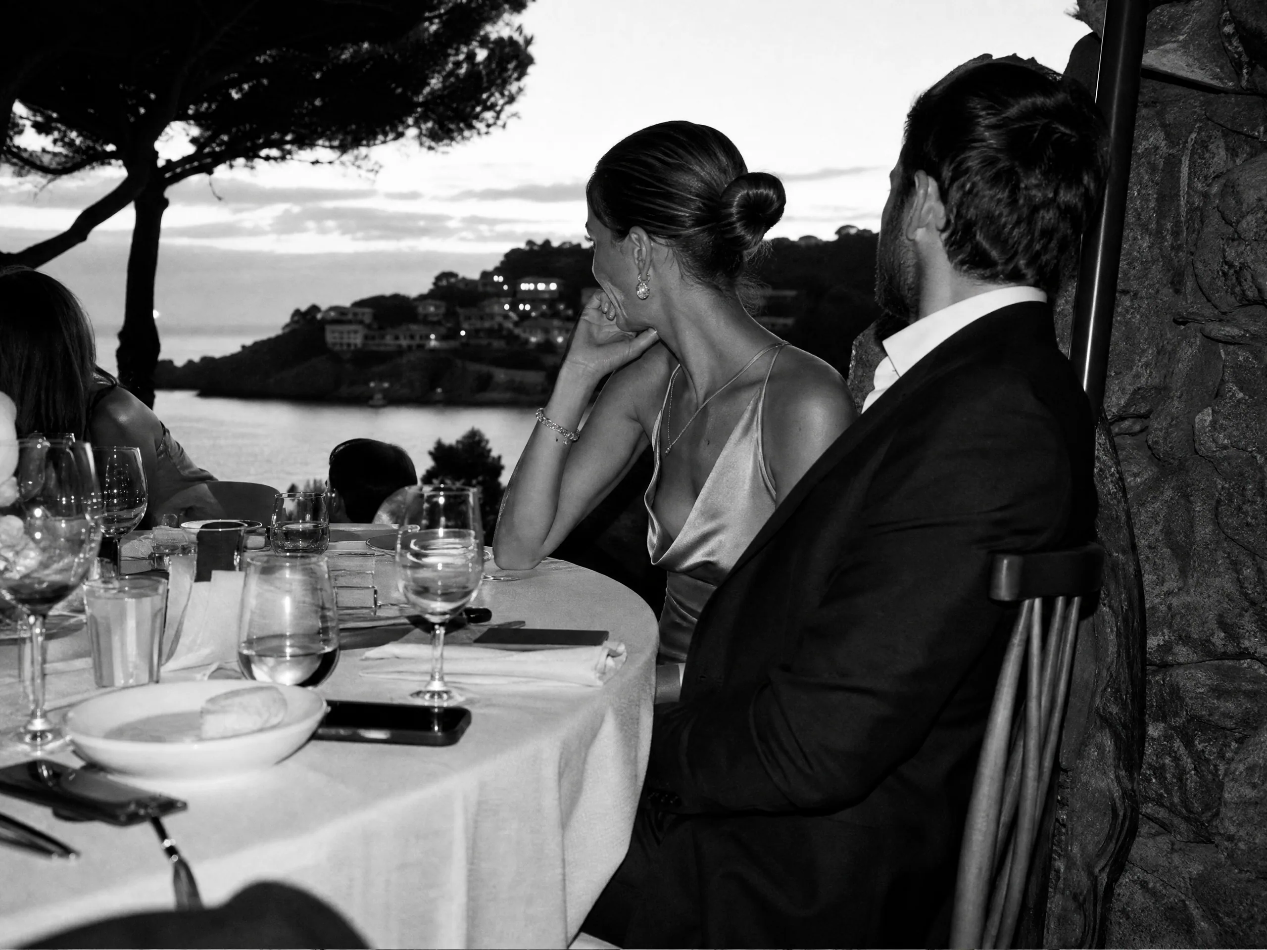 Wedding reception detail: Choosing the Right Ceremony Timing