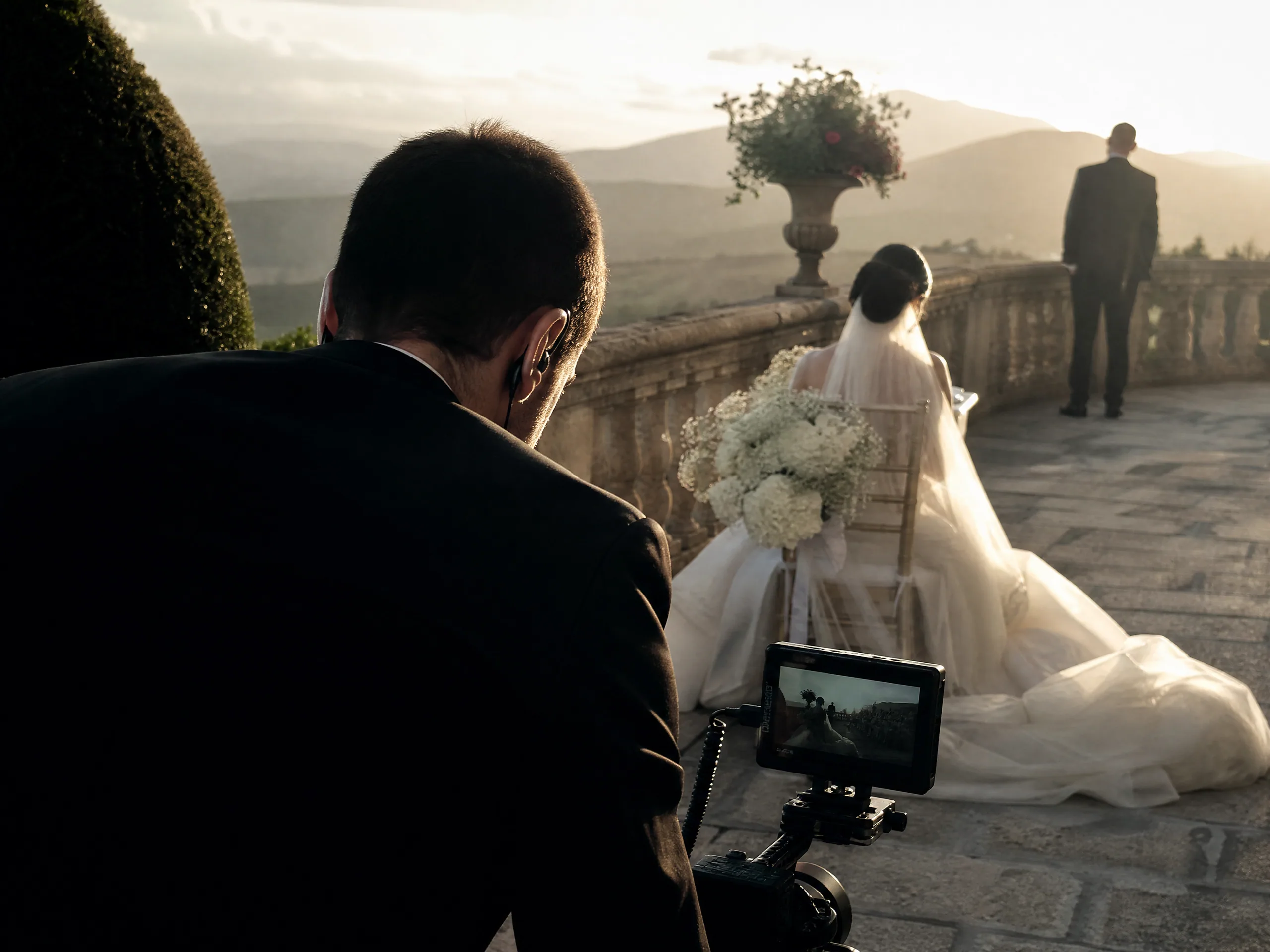 Destination wedding in Spain: Techniques for Capturing Outdoor Wedding Films