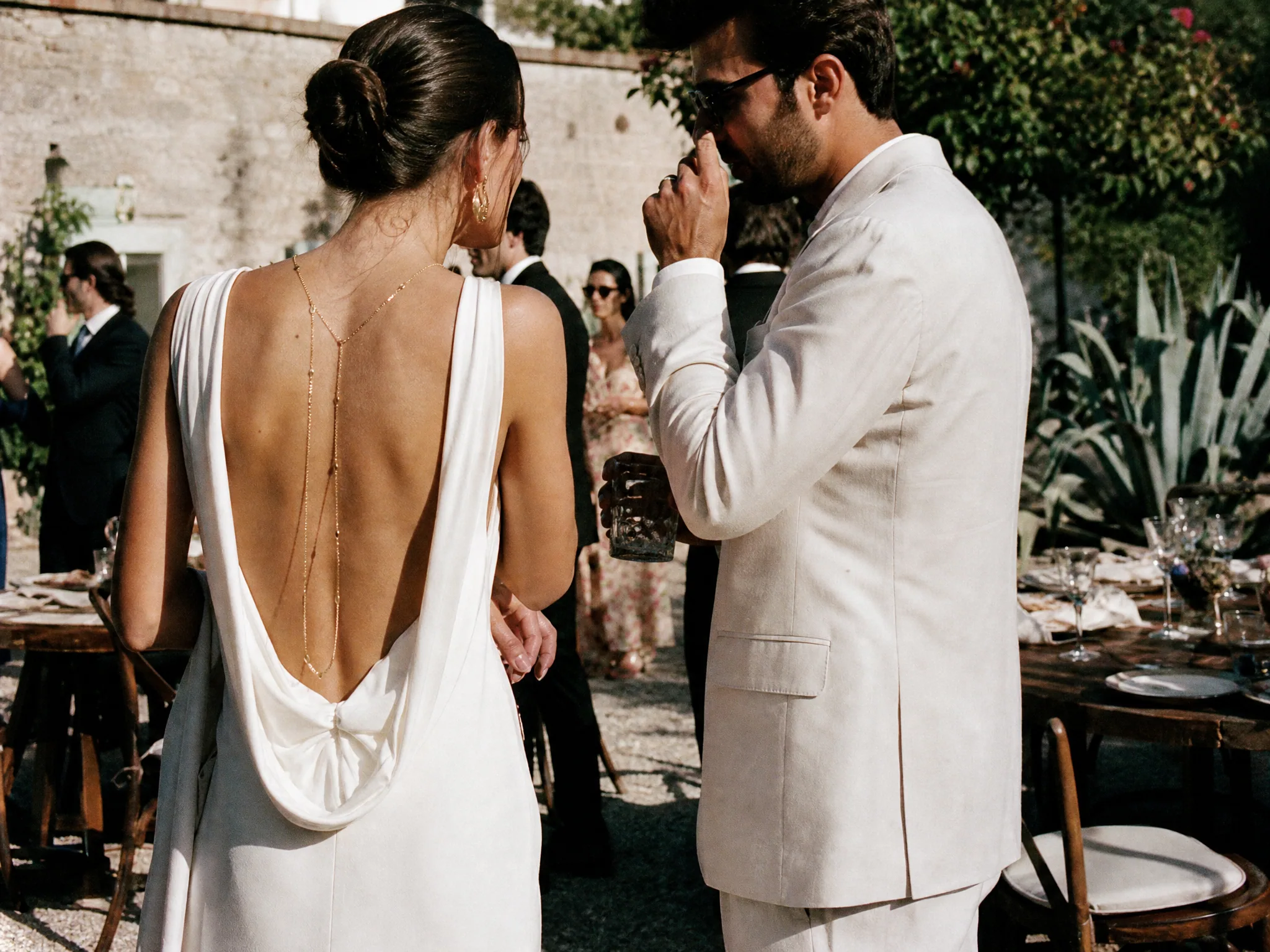 Wedding ceremony in Spain: Setting Expectations for Style and Mood
