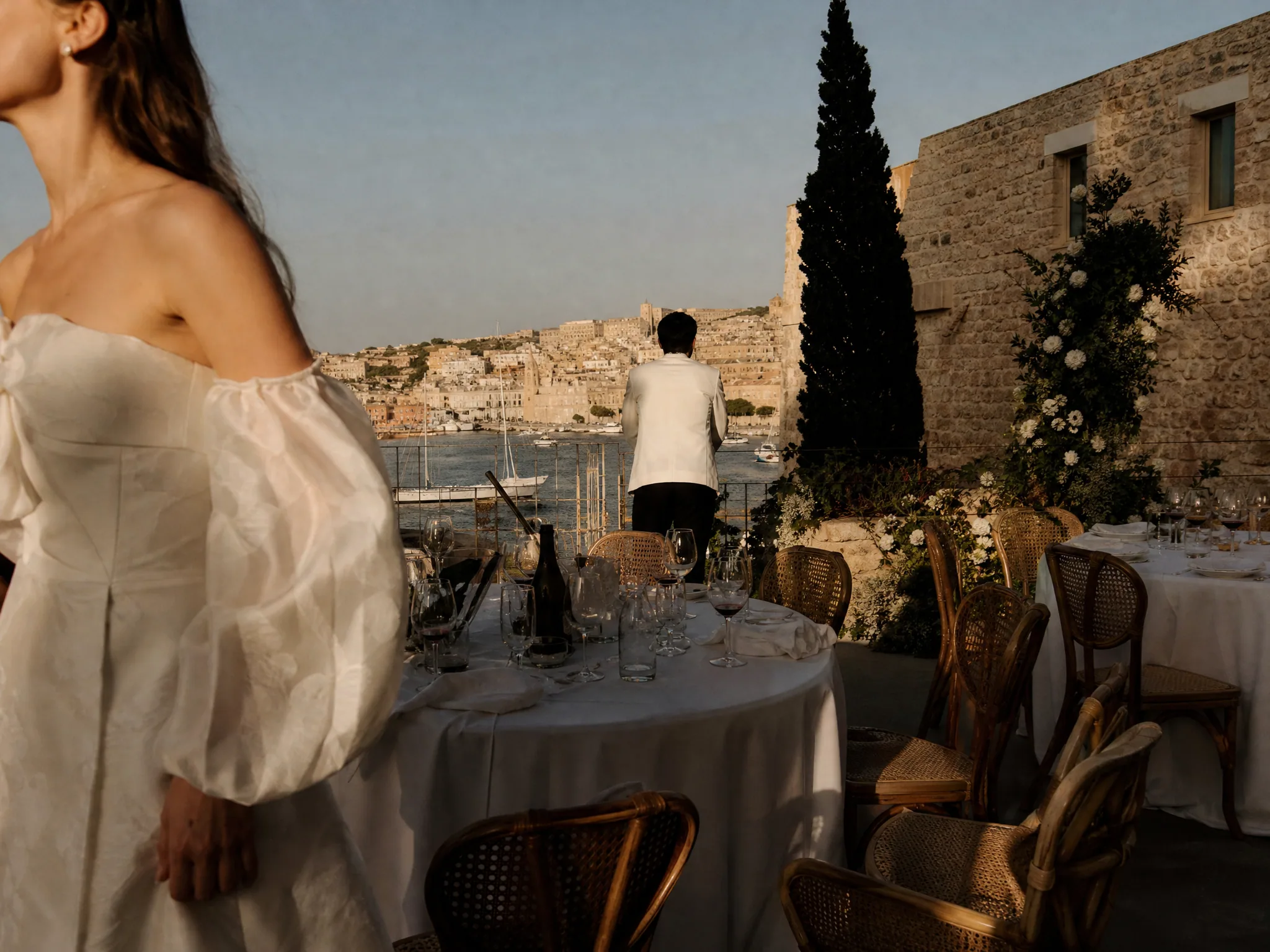 Destination wedding editorial: Understanding the Climate: Barcelona vs. Mallorca