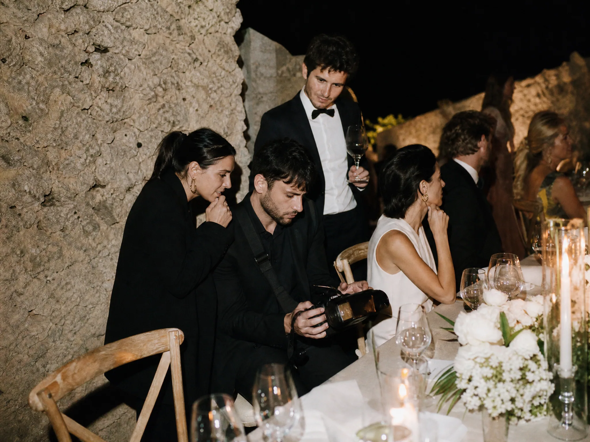 Wedding reception detail: Evaluating Experience and Expertise