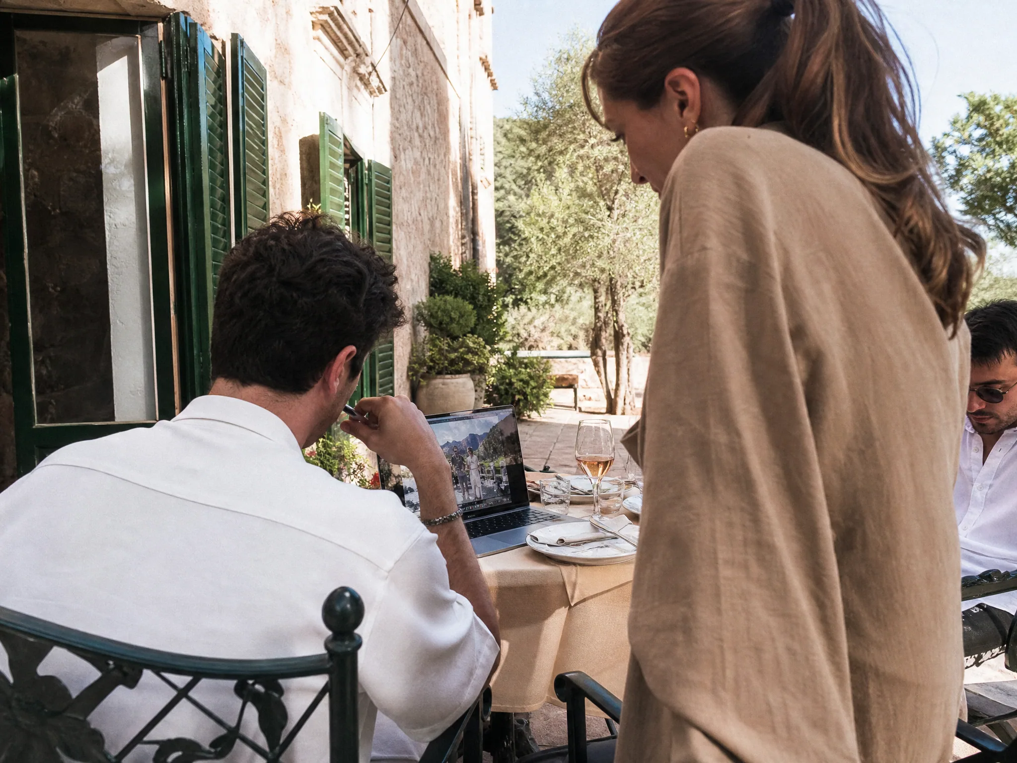 Destination wedding in Spain: Comparing Packages and Services