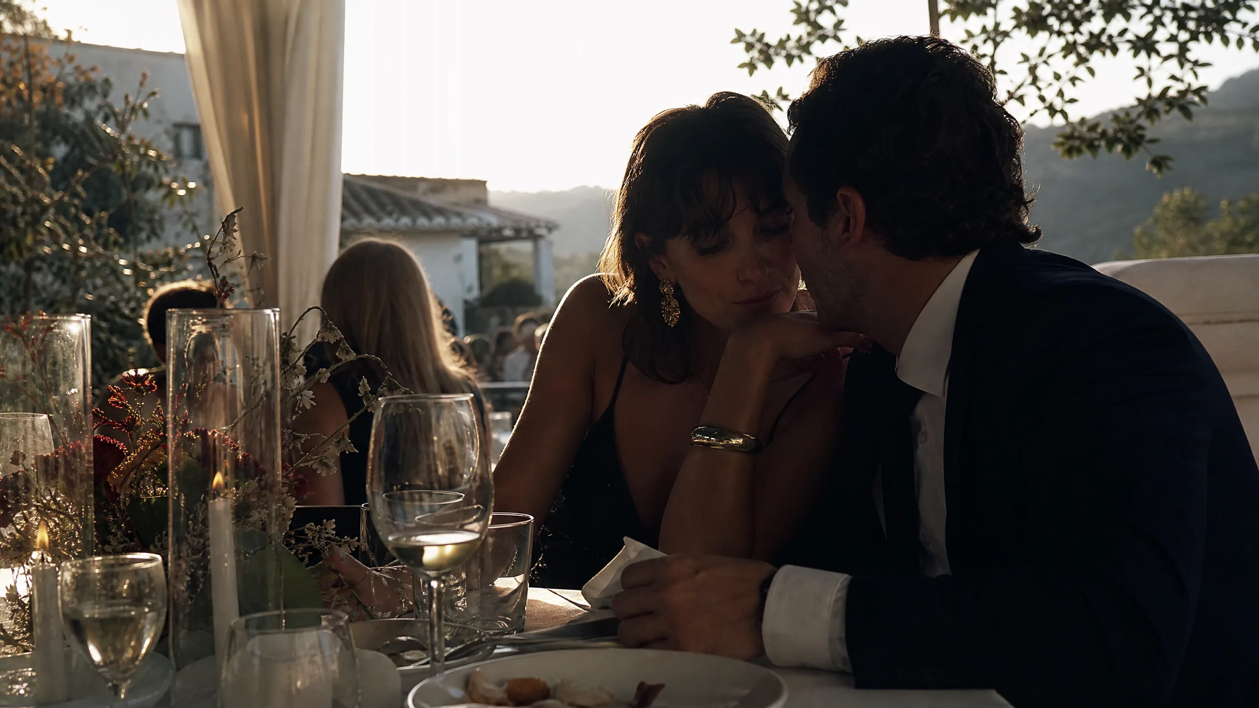 Autumn Weddings in Spain: Capturing the Season's Beauty on Film