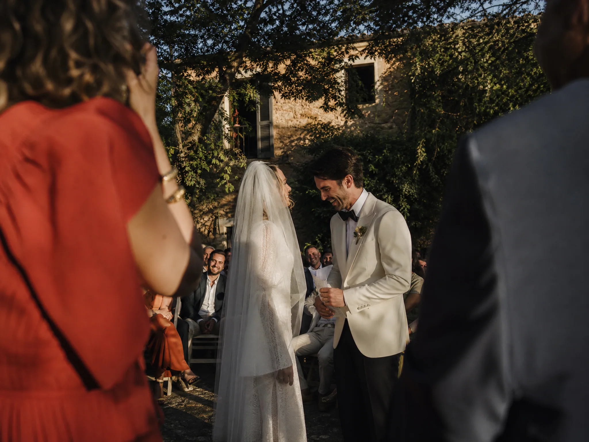 Wedding ceremony in Spain: Choosing the Right Style for Your Wedding