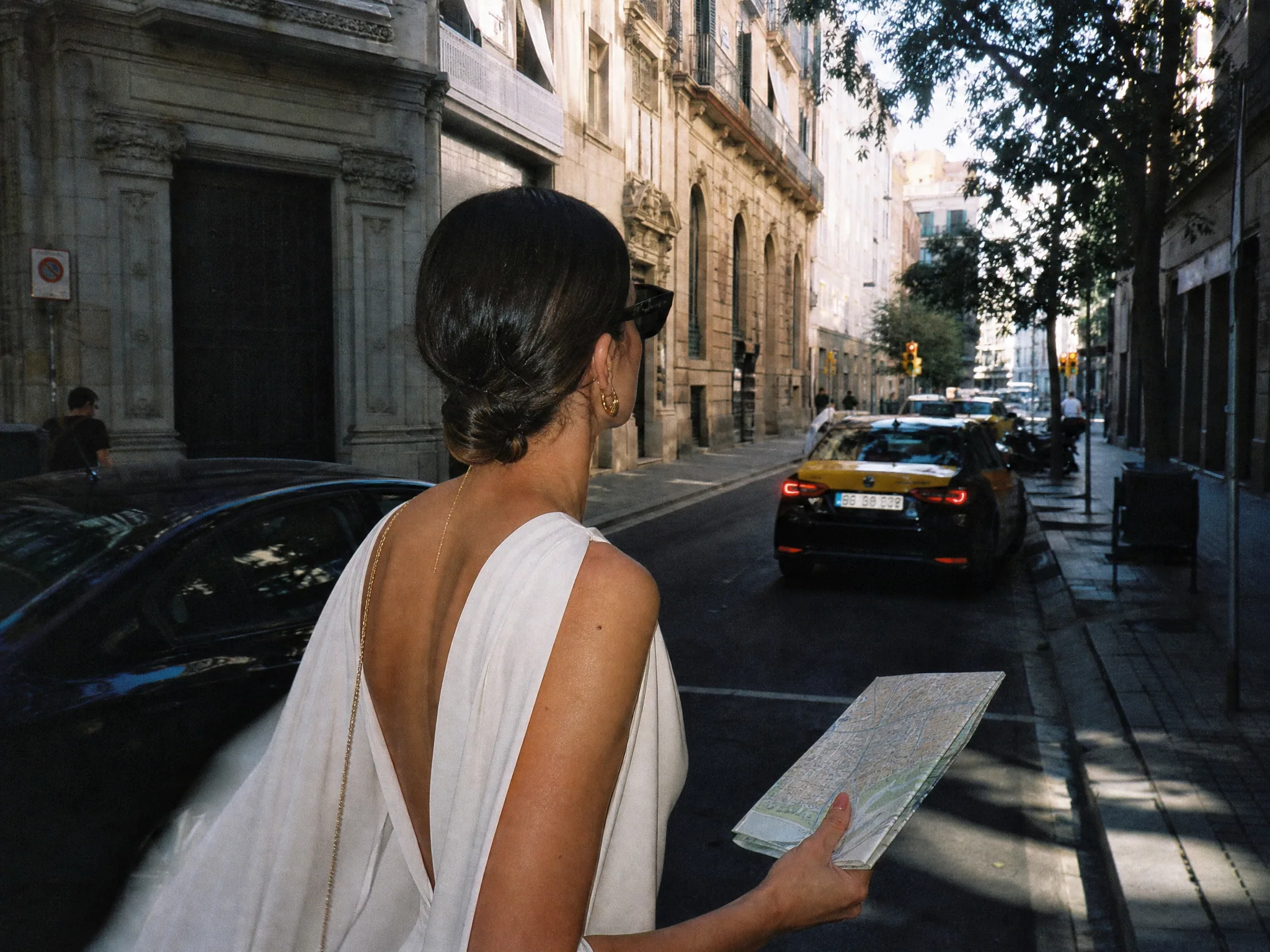 Luxury wedding detail: Location and Accessibility