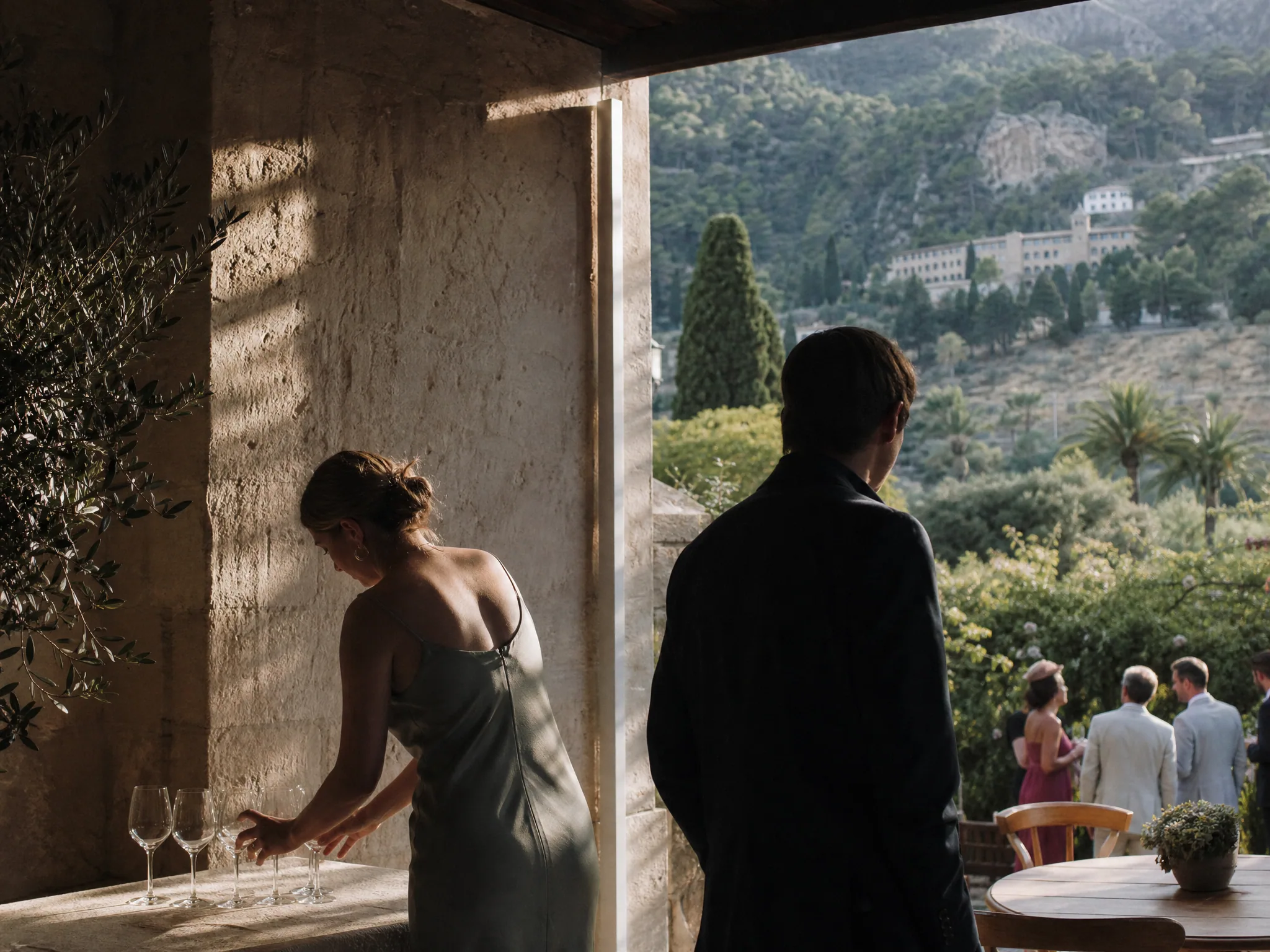 Destination wedding in Spain: Venue Layout and Acoustics