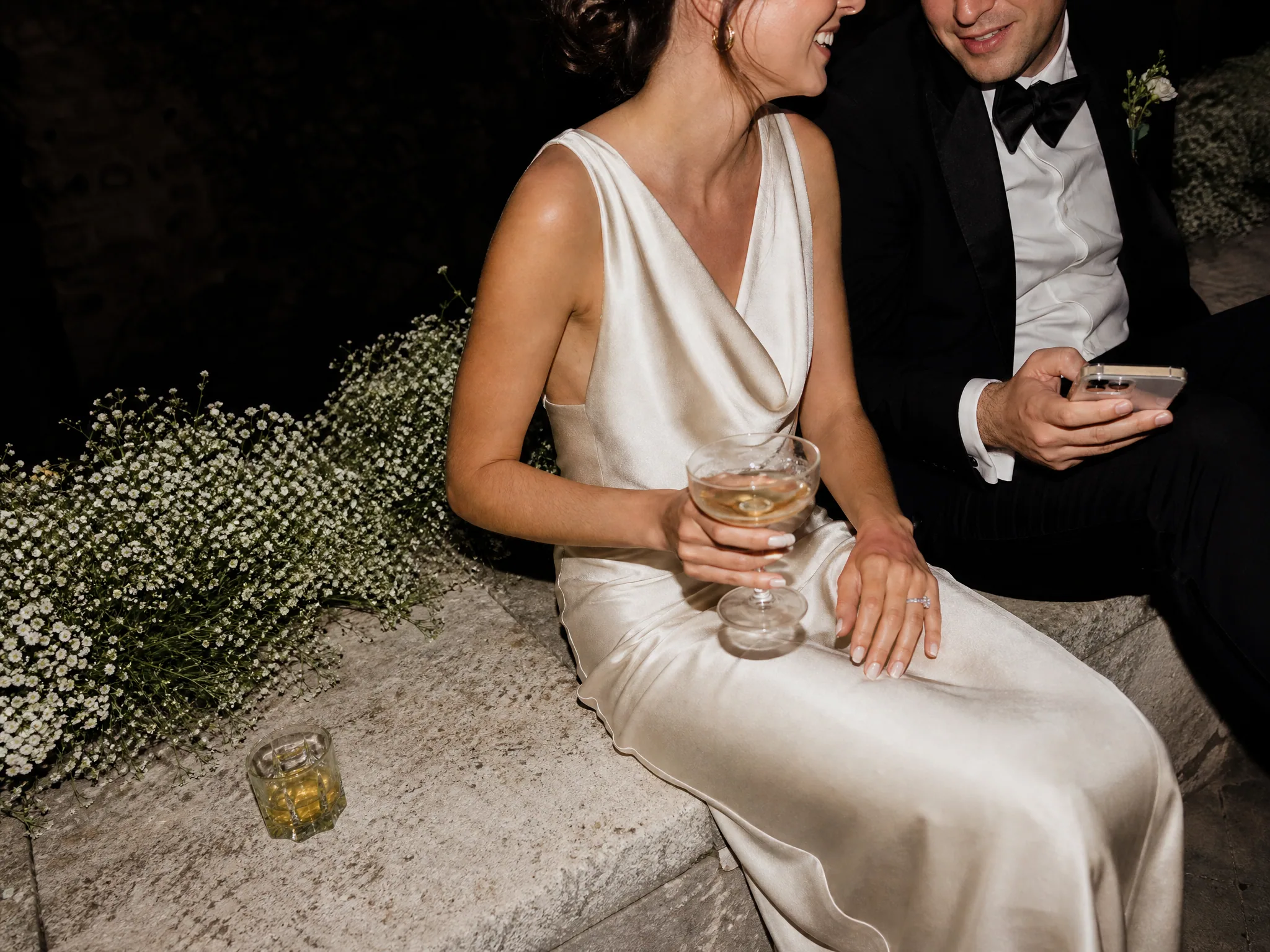 Wedding reception detail: Communication and Updates