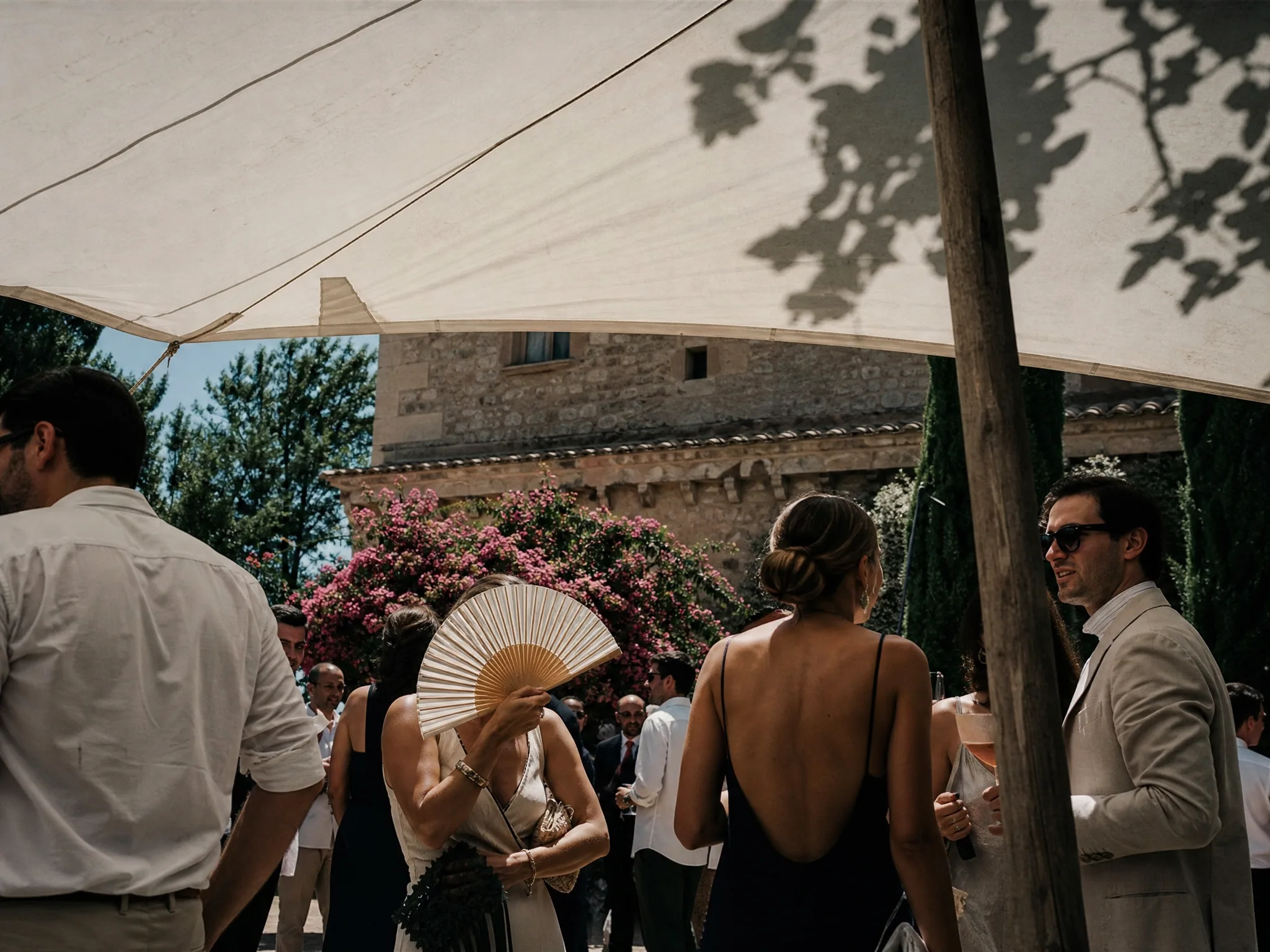 Wedding ceremony in Spain: Summer Weddings: Balancing Heat and Light