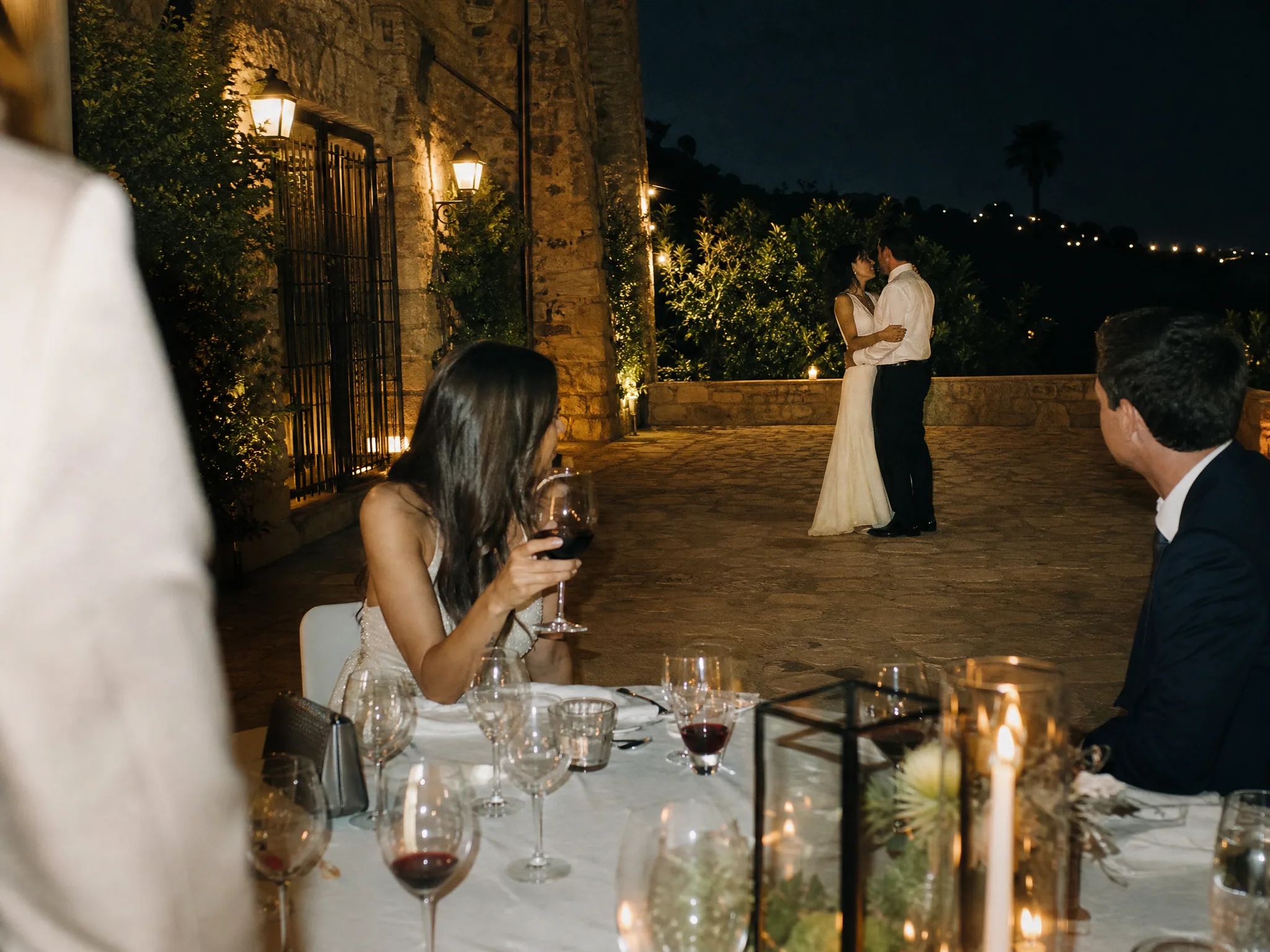 Wedding reception detail: Documentary Wedding Video