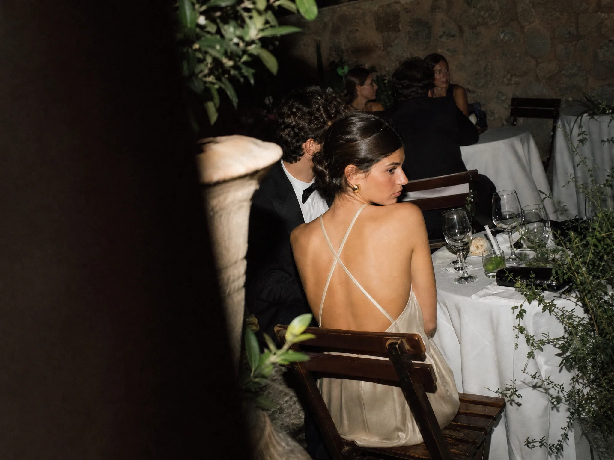 Wedding reception detail: Choosing the Right Style for Your Spanish Wedding