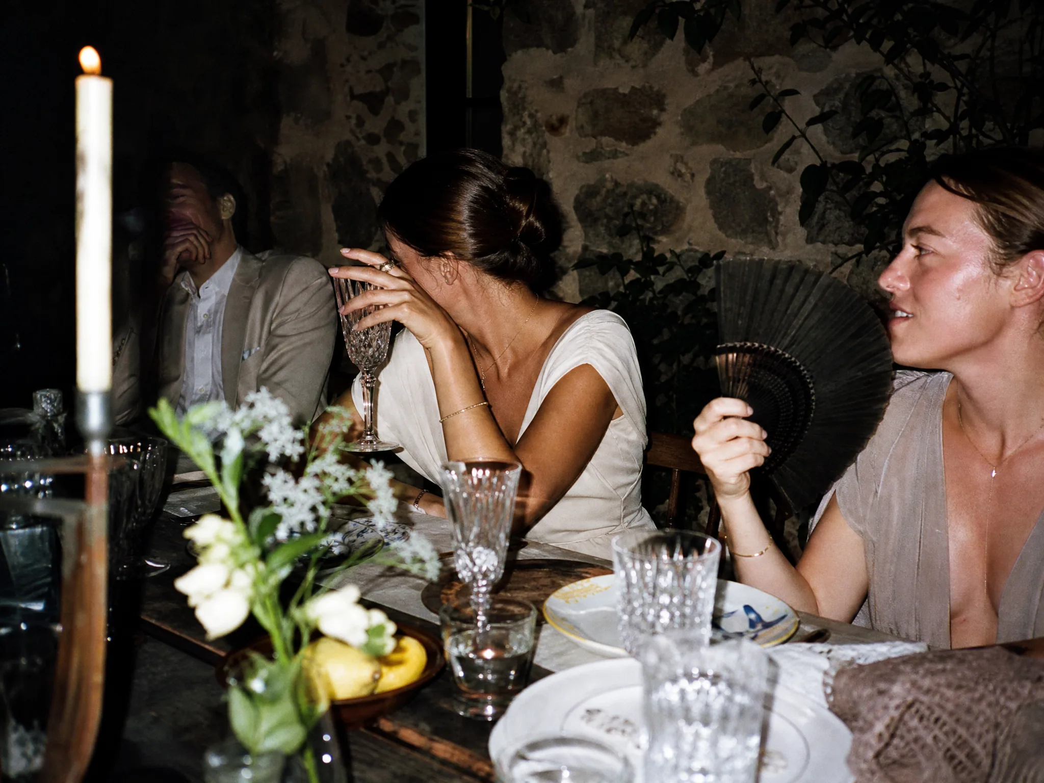 Guía de Videógrafos de Bodas en Mallorca para Parejas Internacionales