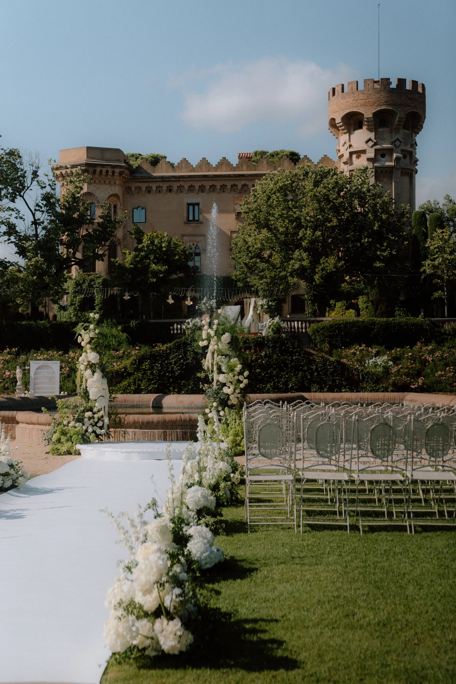 Castell de Sant Marçal Wedding Venue: A Luxury Castle Near Barcelona