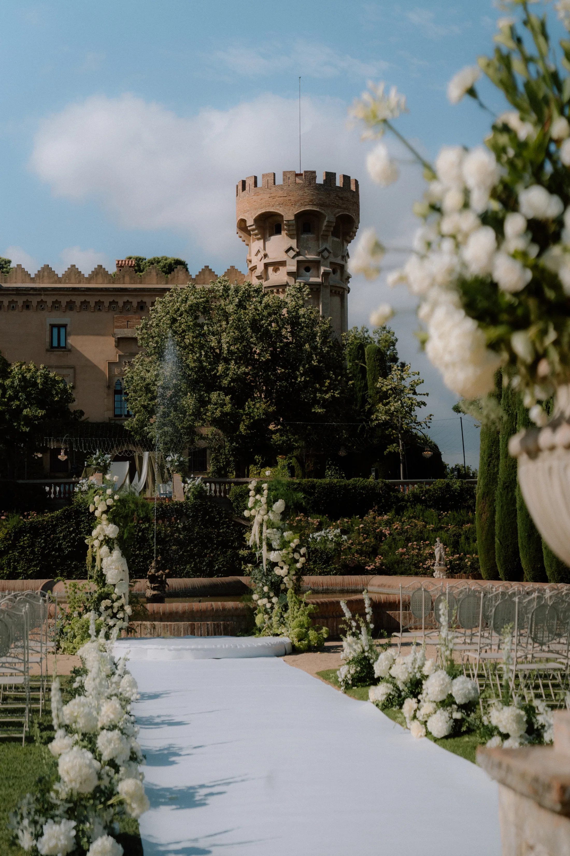 Castell de Sant Marçal Wedding Venue: A Luxury Castle Near Barcelona